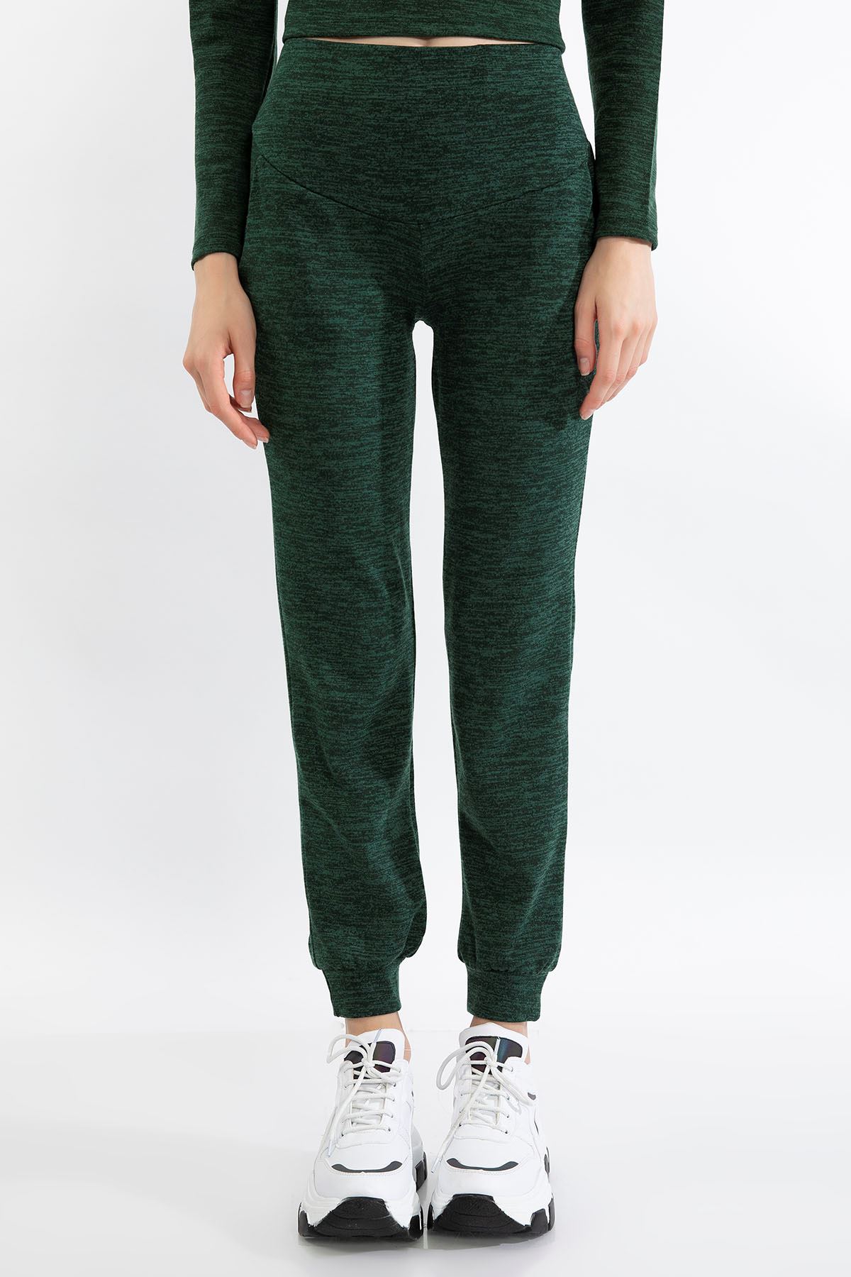 Melanj Kumaş Uzun Boy Rahat Kalıp Kırçıllı Kadın Pantolon-Zümrüt Yeşil
