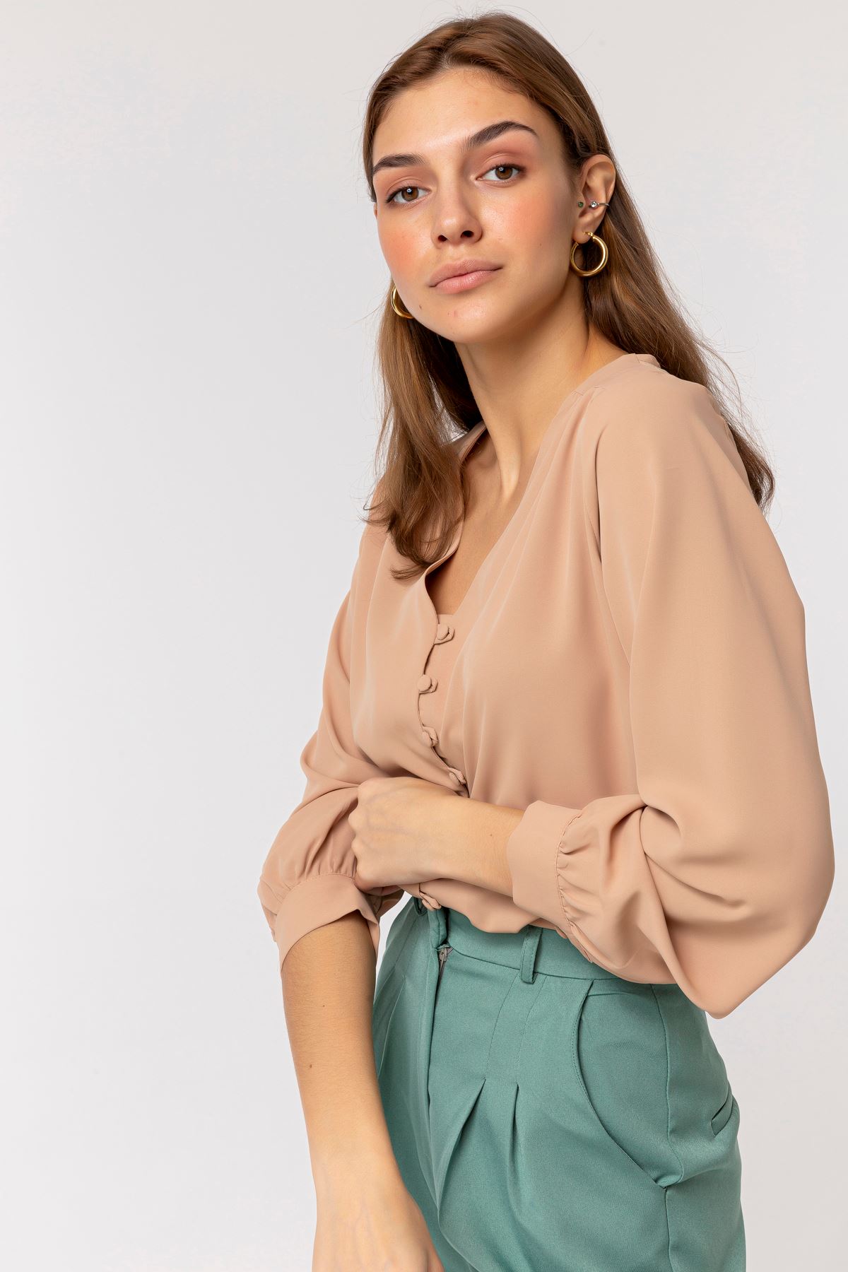 Jesica Fabric Long Sleeve V-Neck Comfy Fit Women'S Shirt - Beige 