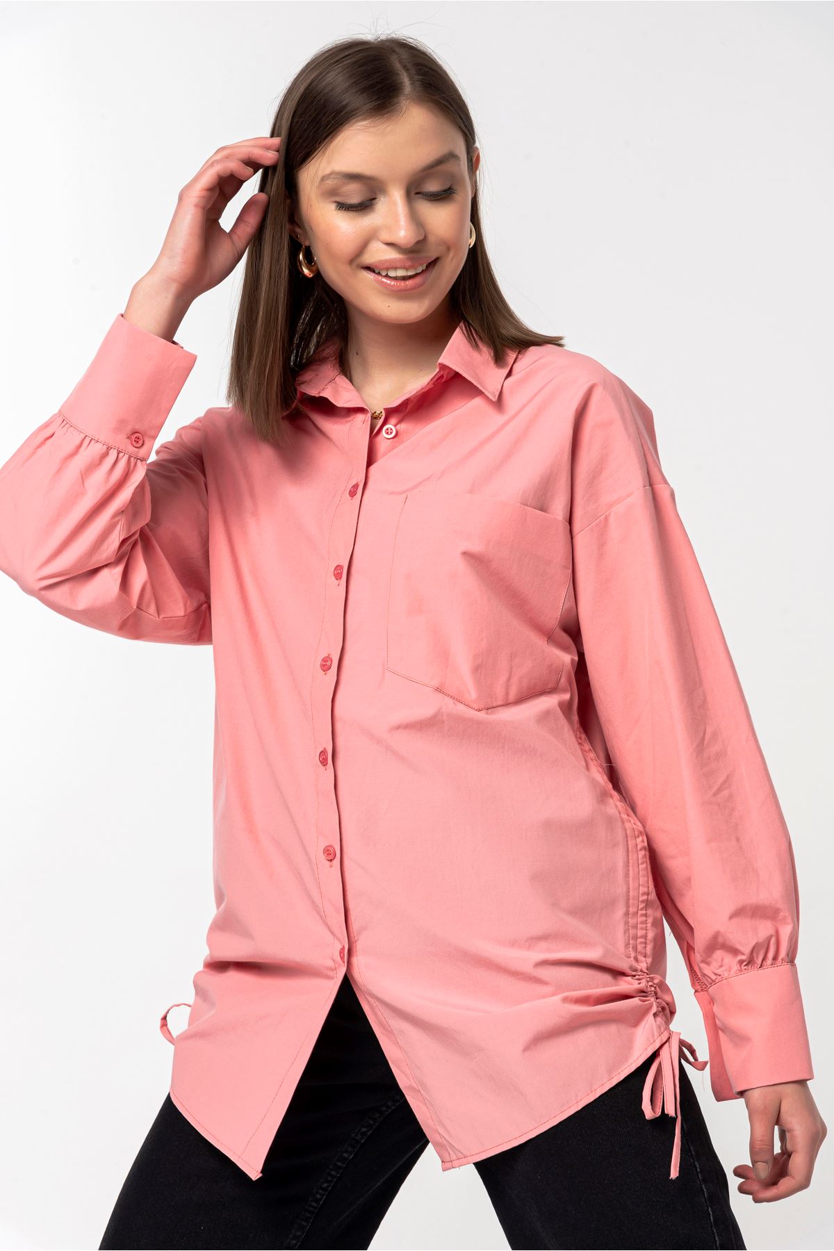 Soft Fabric Balloon Sleeve Below Hip Oversize Women'S Shirt - Salmon Pink