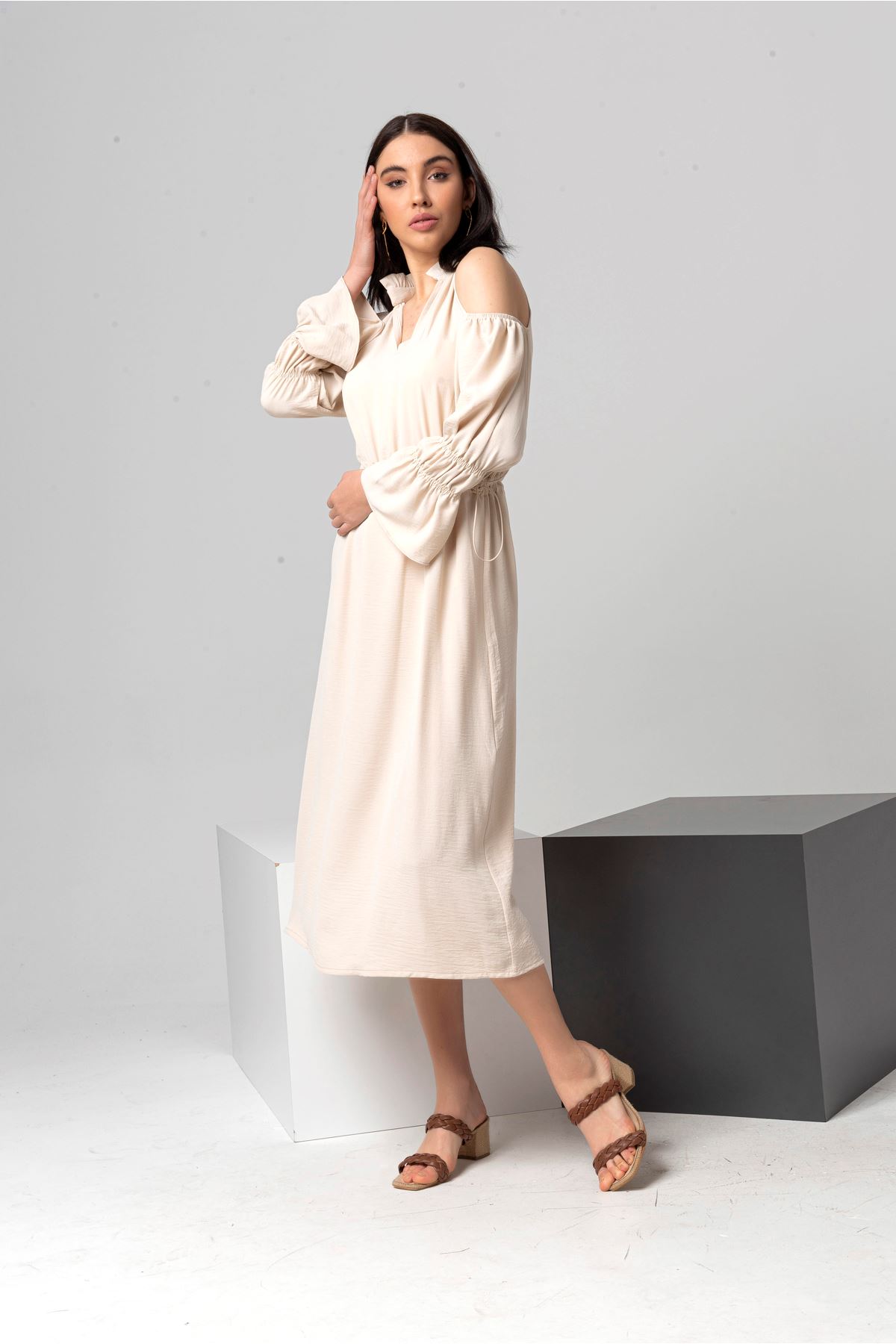 Aerobin Fabric Long Sleeve Midi Ruffled V Neck Women Dress - Beige 