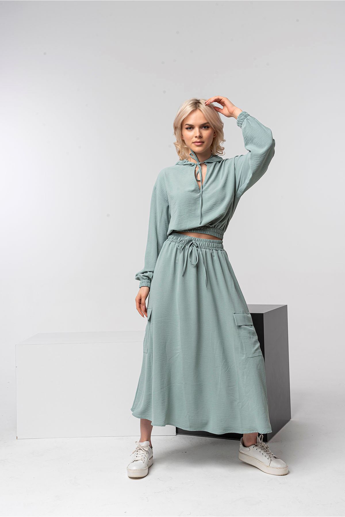Aerobin Fabric Wide Fit Midi Skirt - Mint