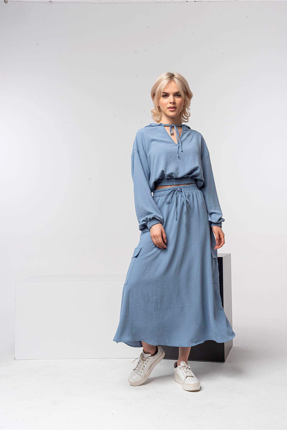 Aerobin Fabric Wide Fit Midi Skirt - Blue
