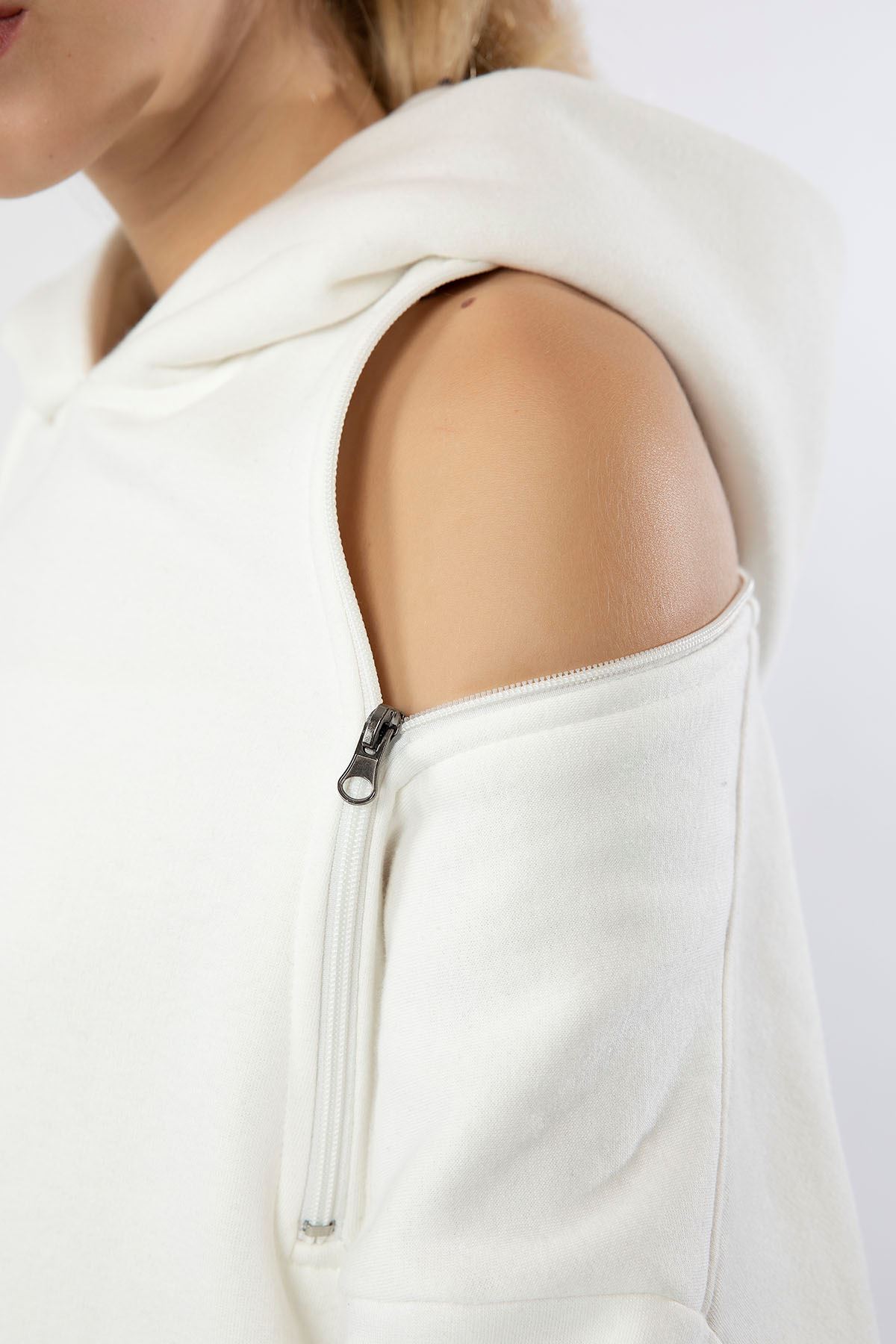 Third Knit Fabric Hooded Below The Hip Oversize Button Women Sweatshirt - Ecru