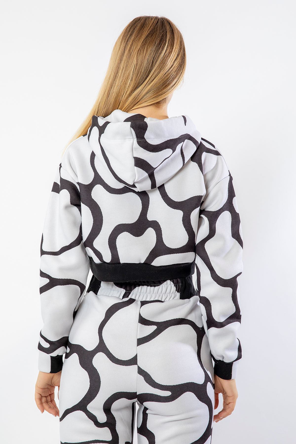 Third Knit Fabric Long Sleeve Hooded Spiral Print Women Sweatshirt - Ecru