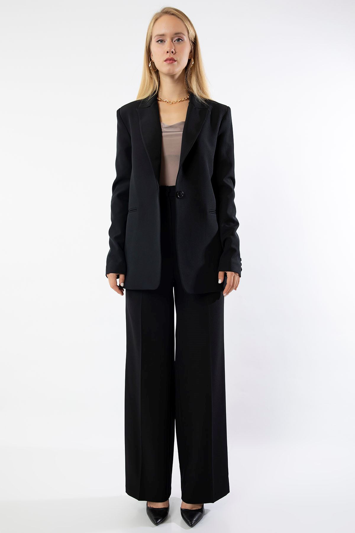 атласный ткань английский воротник на пуговице женский пиджак - Чёрный