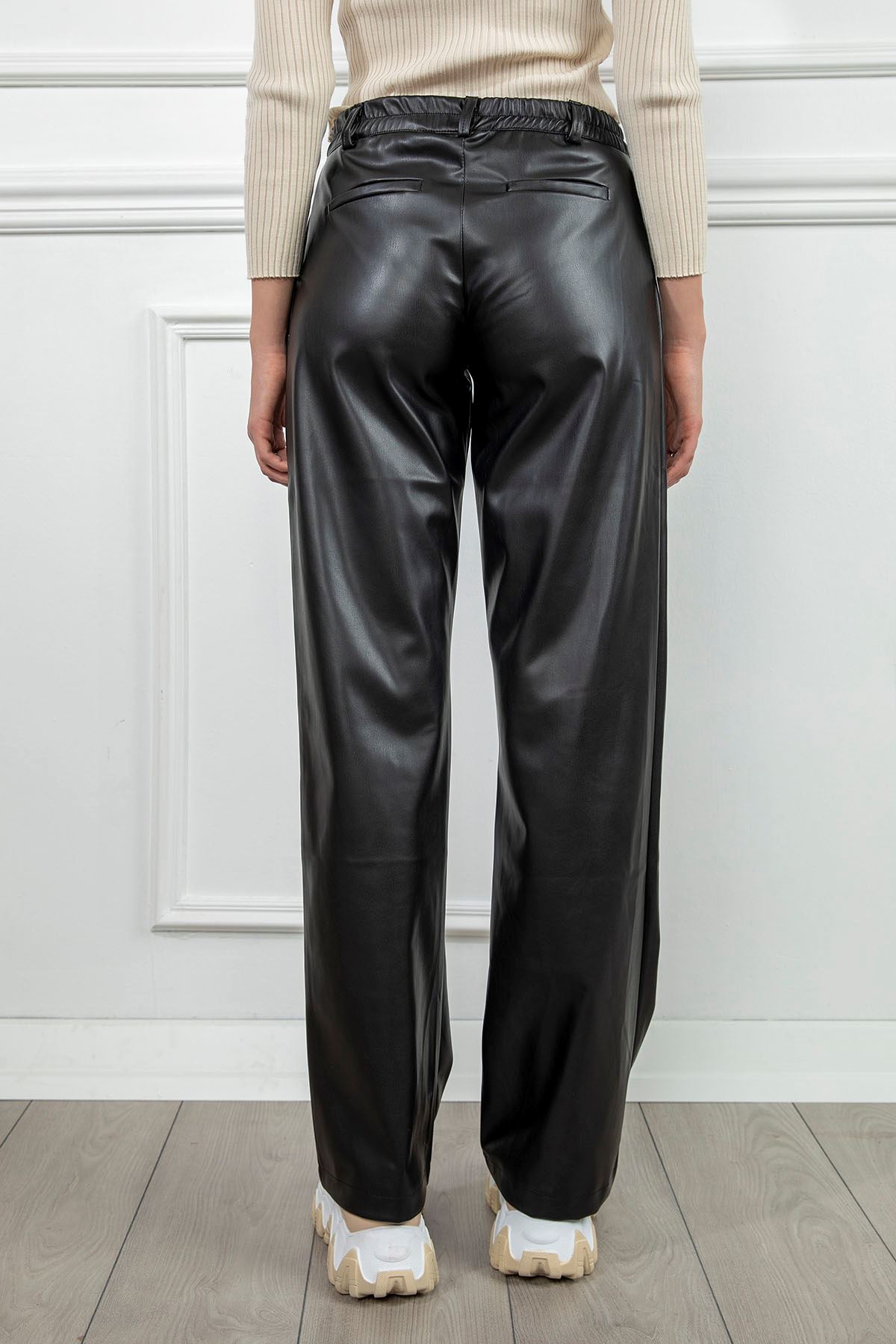21K127-001-01 Leather Trousers Palazzo-Black - Black