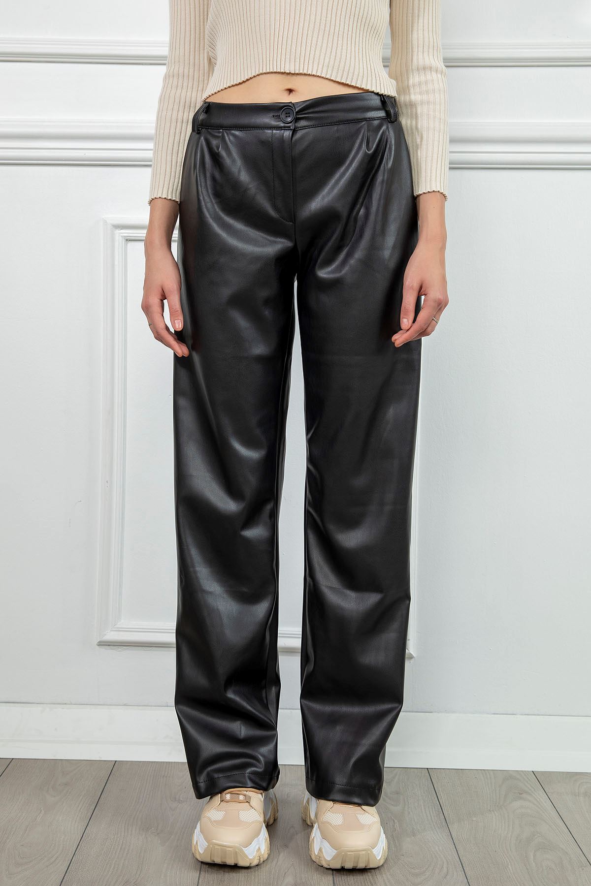 21K127-001-01 Leather Trousers Palazzo-Black - Black