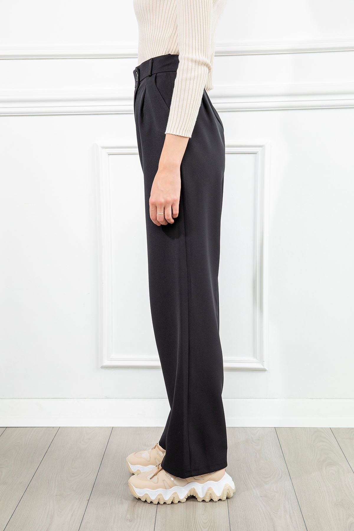 Atlas Fabric Maxi Wide Asymmetric Women'S Trouser - Black