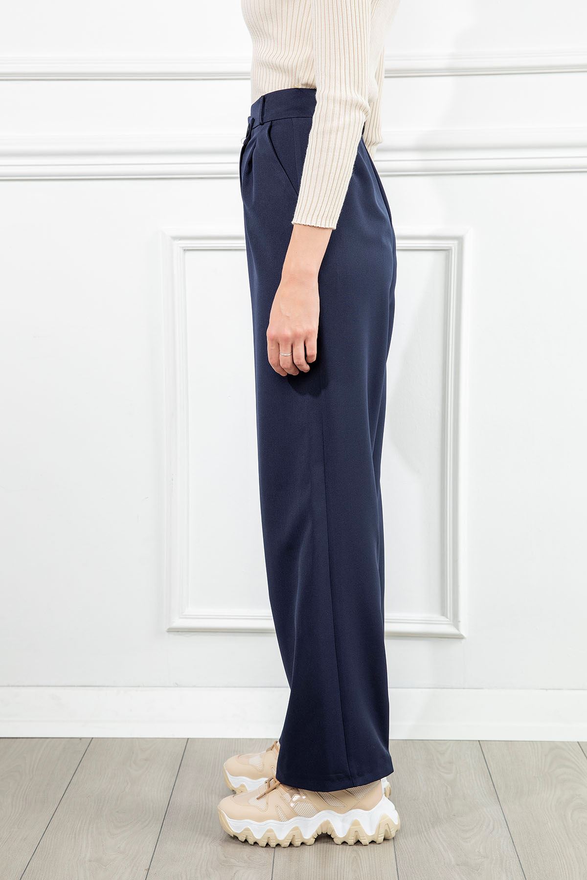 Atlas Fabric Maxi Wide Asymmetric Women'S Trouser - Navy Blue 
