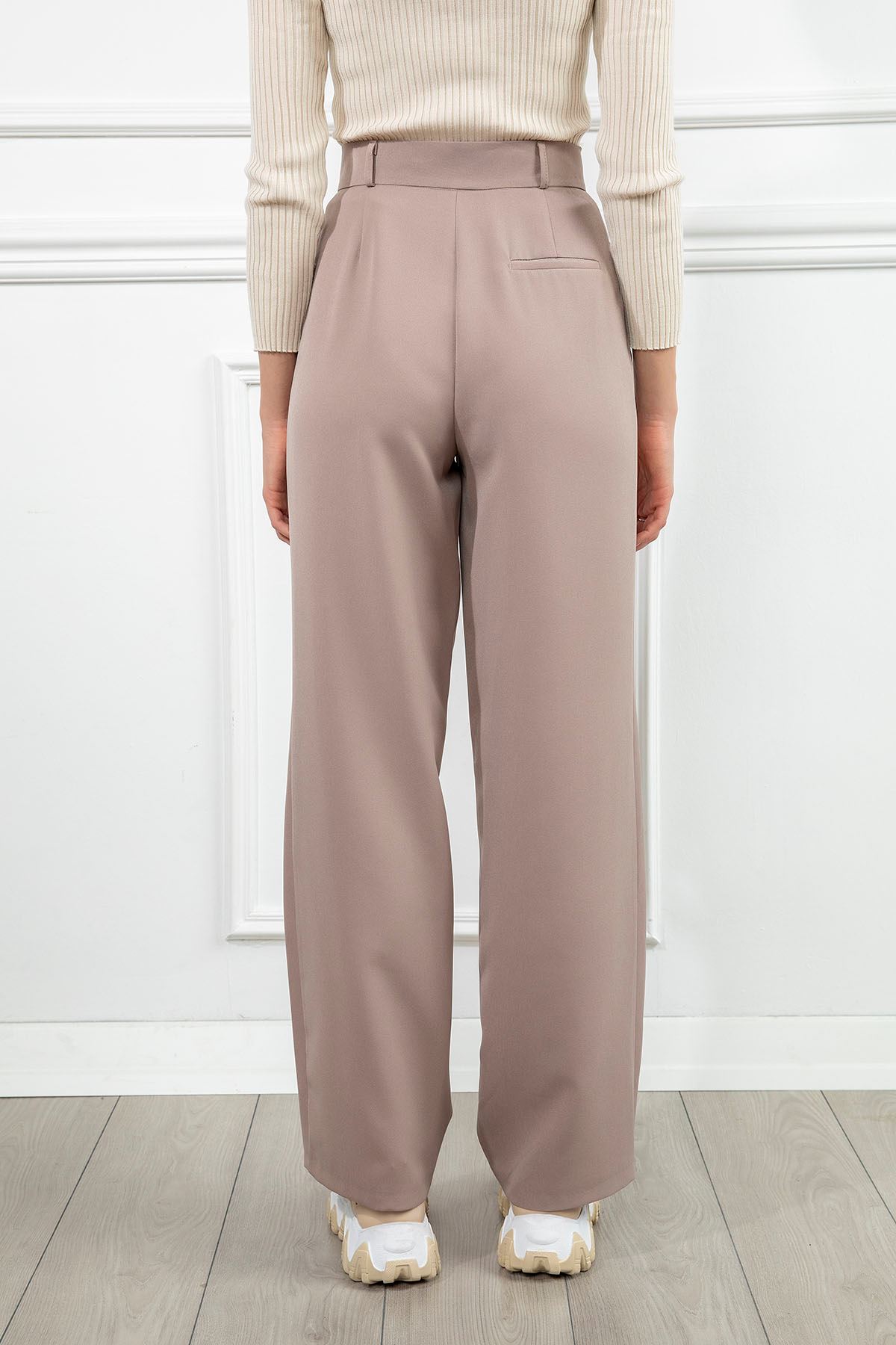 Atlas Fabric Maxi Wide Asymmetric Women'S Trouser - Chanterelle 