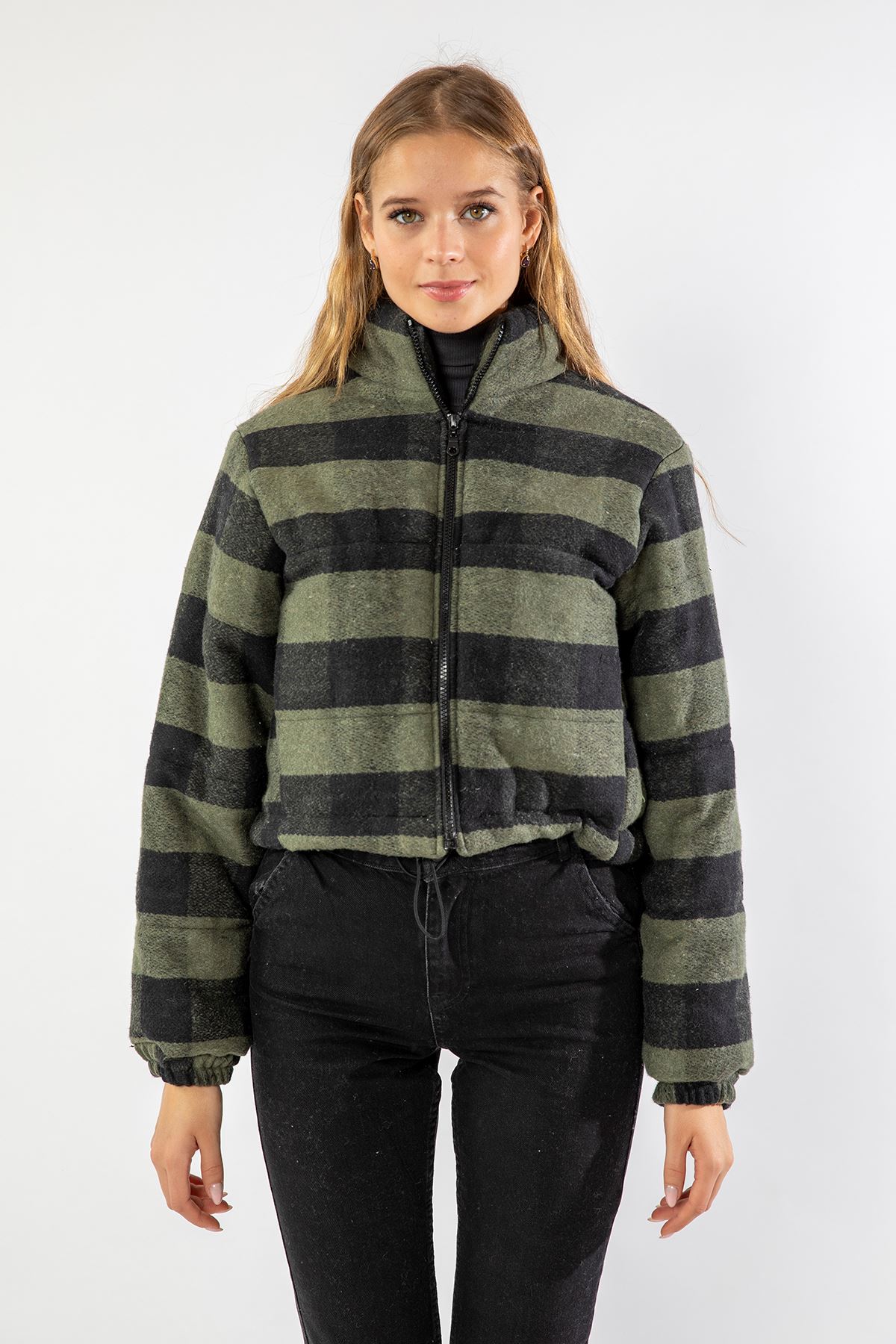 Plaid Fabric Long Sleeve Zip Neck Short Bomber Women Coat - Khaki 