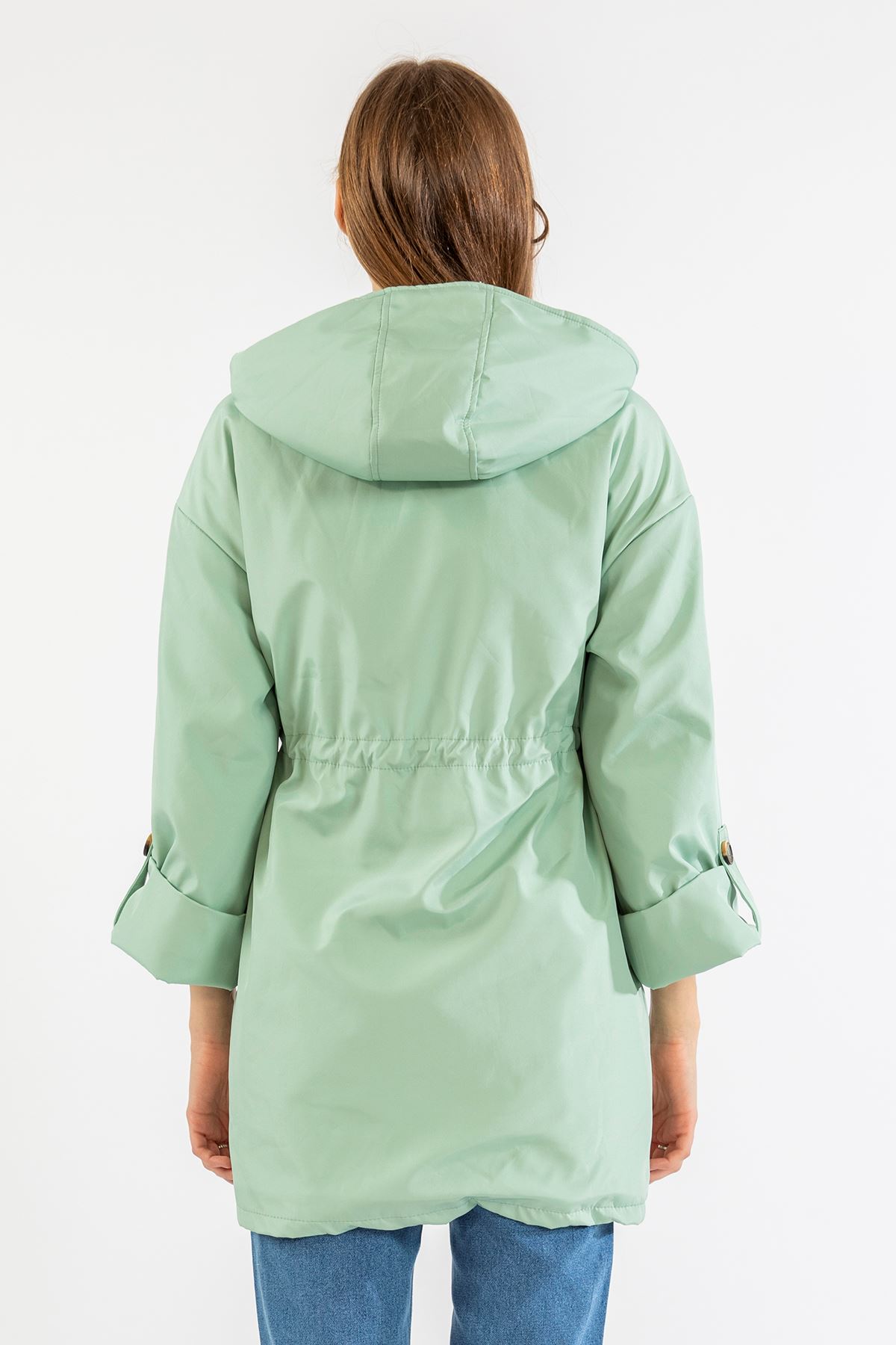 معطف مطري نسائي بونديج ذراع طويلة مقنع طول الورك حجم كبير - اخضر فاتح