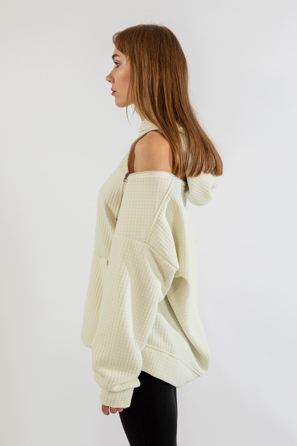 Quilted Fabric Hooded Hip Height Oversize Zip Detailed Women Sweatshirt - Ecru