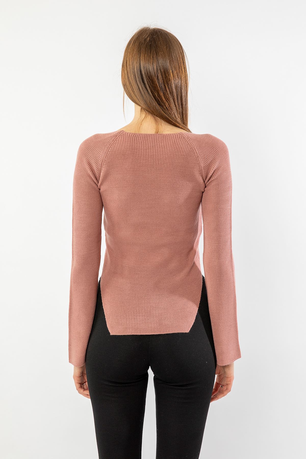 Knitwear Fabric Queen Anna Neck Short Tight Fit Asymmetric Women Sweater - Light Pink