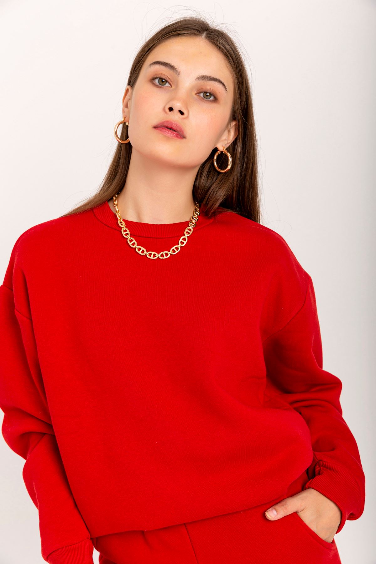Şardonlu 3 İplik Kumaş Uzun Kol Basen Altı Boy Kadın Sweatshirt-Kırmızı