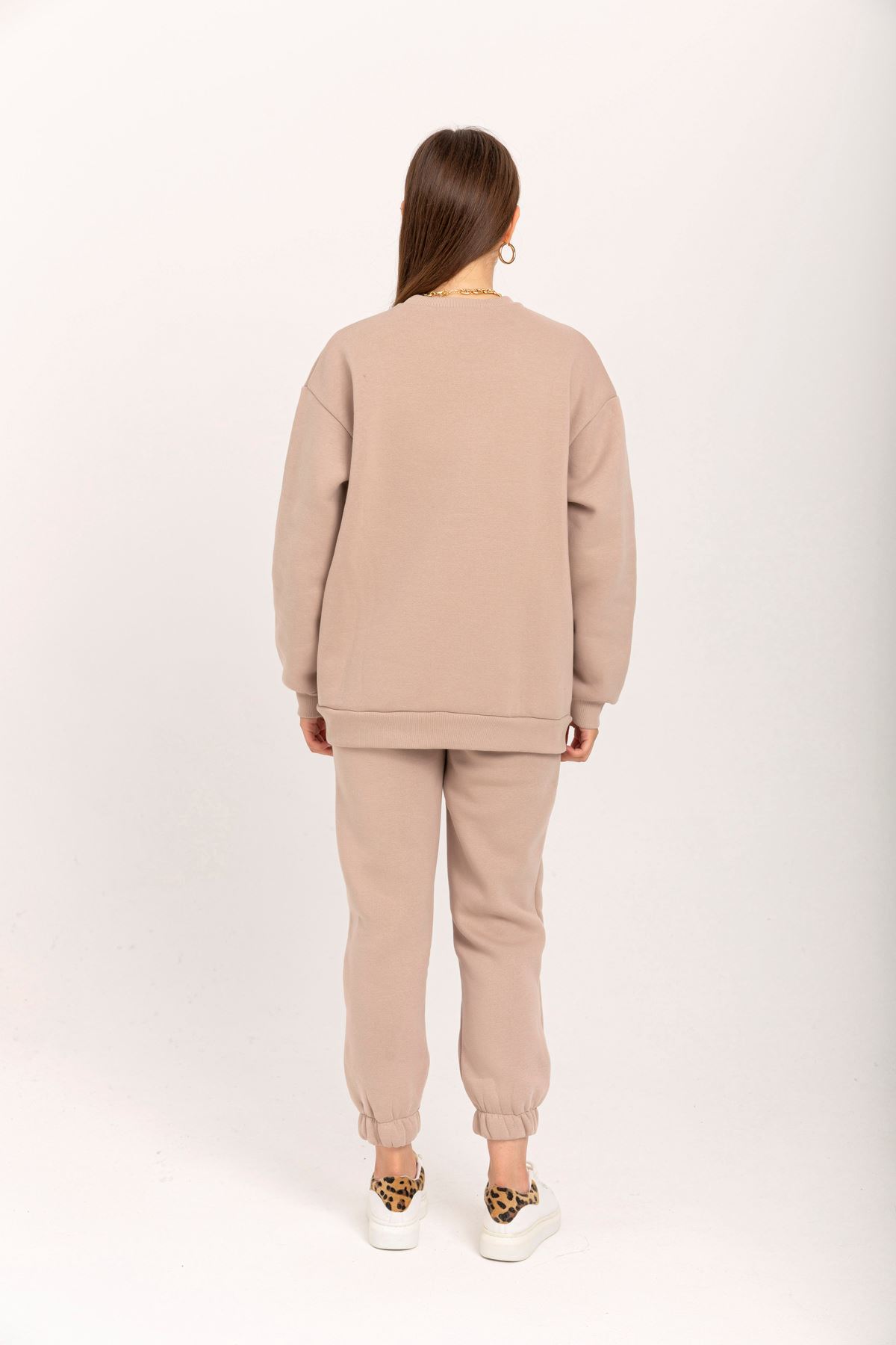 Şardonlu 3 İplik Kumaş Uzun Kol Basen Altı Boy Kadın Sweatshirt-Vizon
