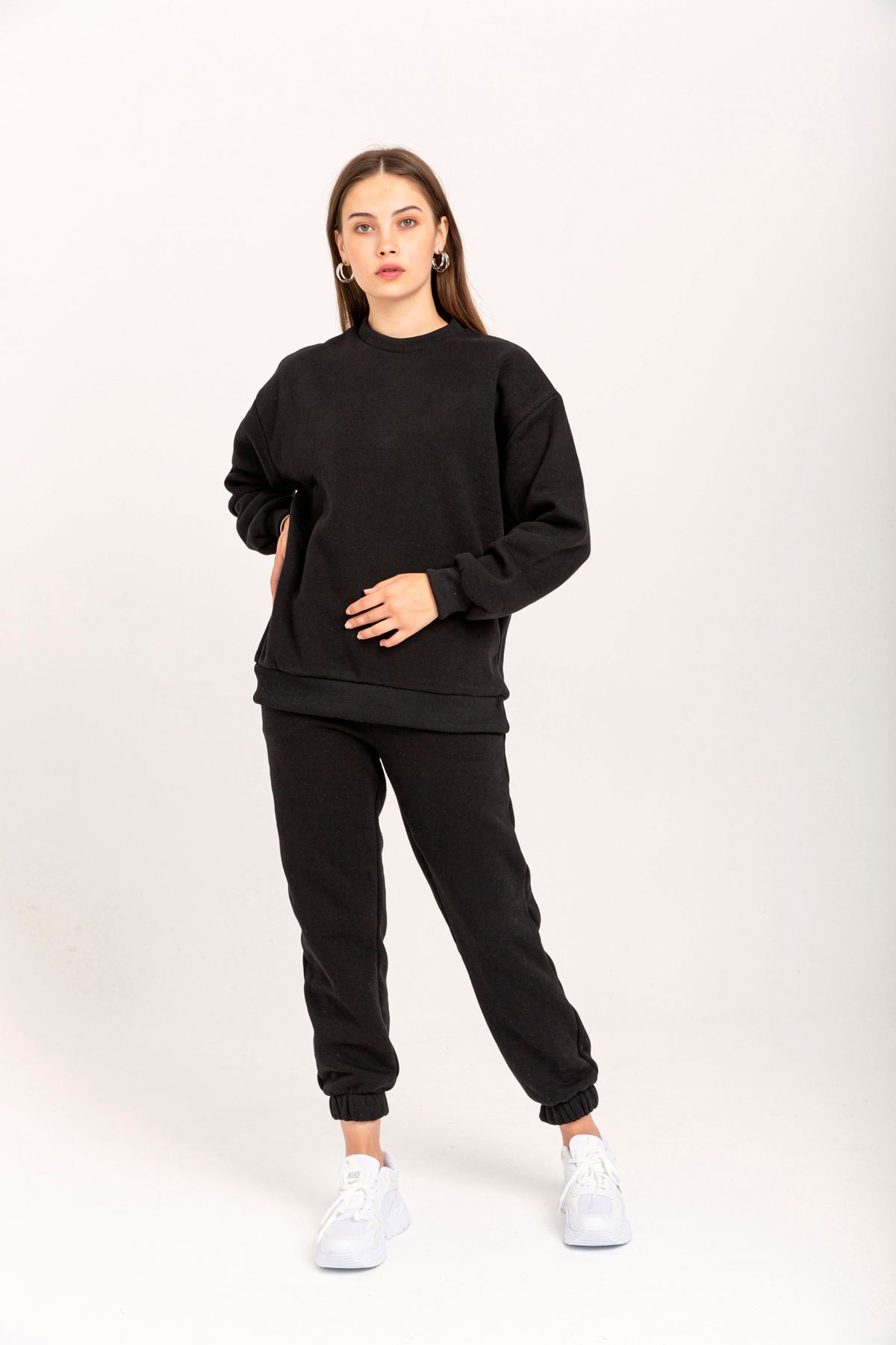 Third Knit With Wool İnside Fabric Long Sleeve Below Hip Women Sweatshirt - Black
