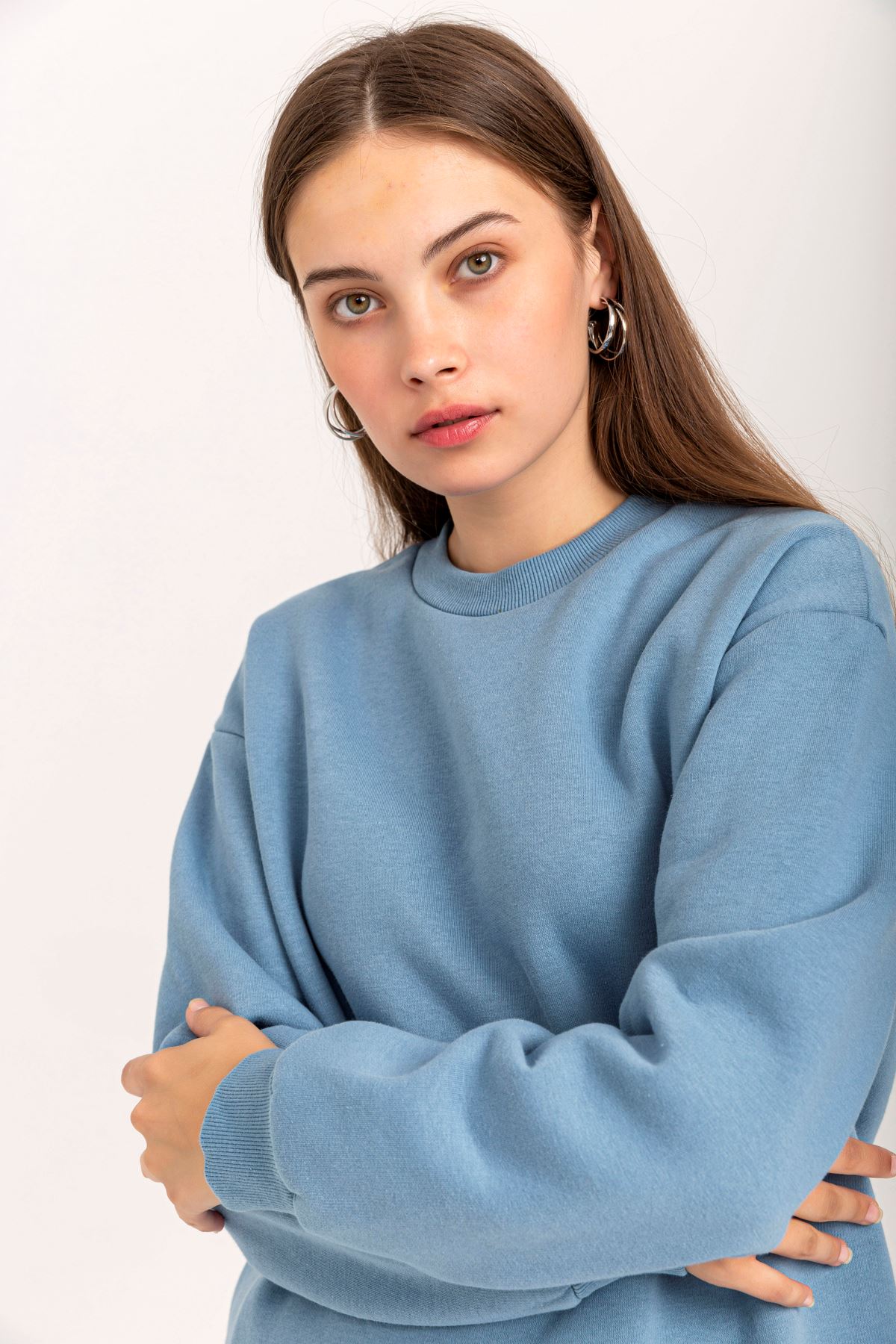 Third Knit With Wool İnside Fabric Long Sleeve Below Hip Women Sweatshirt - Light Blue