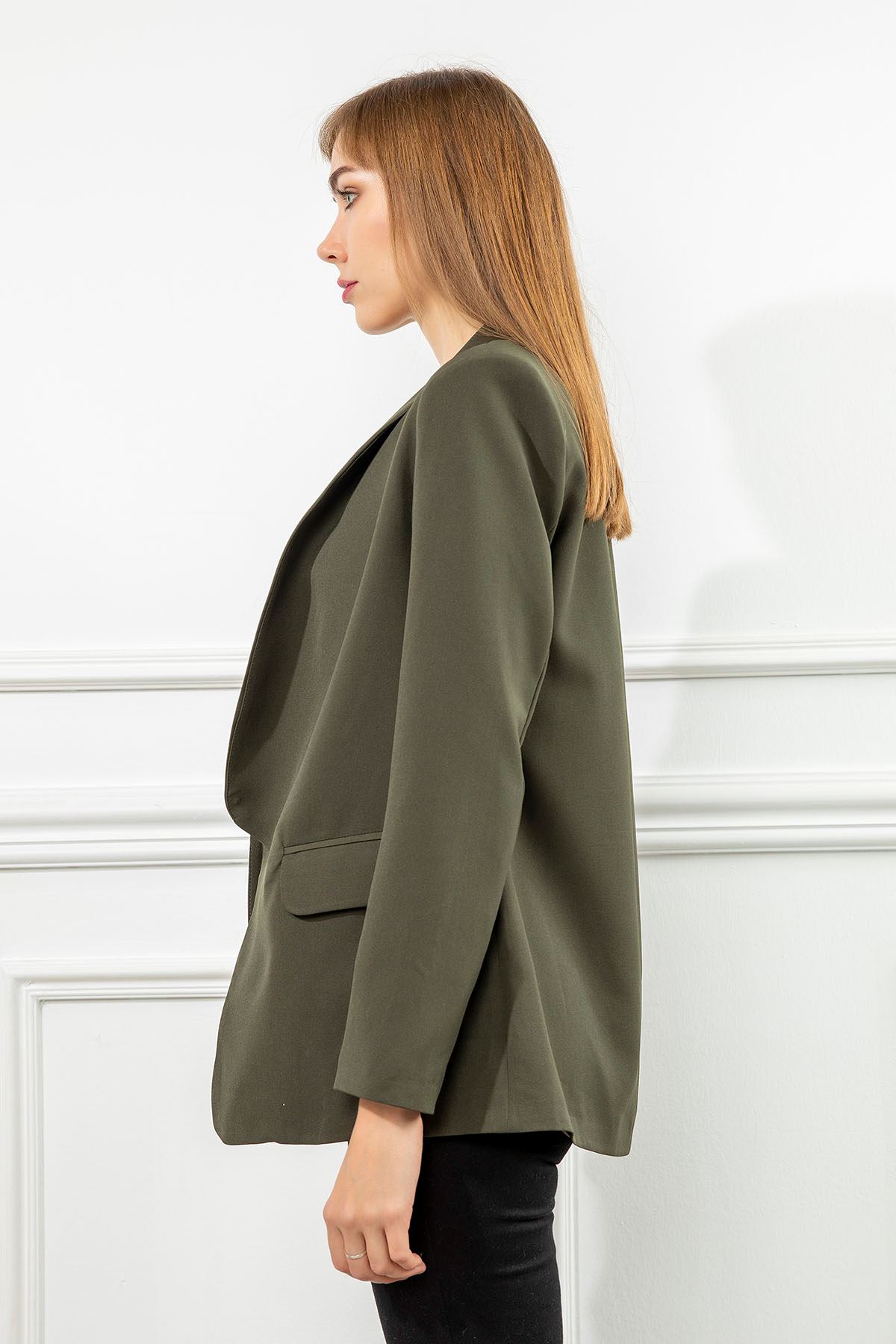 Polyester Fabric Shawl Collar Hip Height Classical Blazer Women Jacket - Khaki 