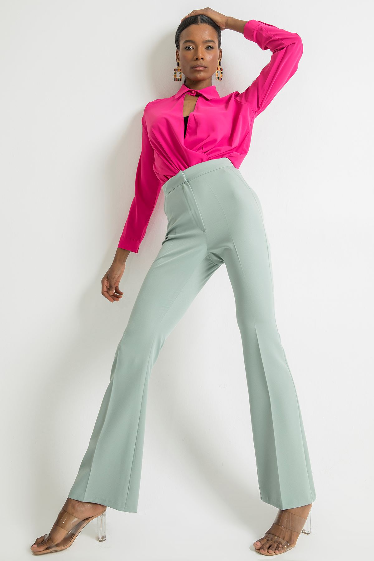 Atlas Kumaş Uzun Boy İspanyol Paça Kadın Pantolon-Mint