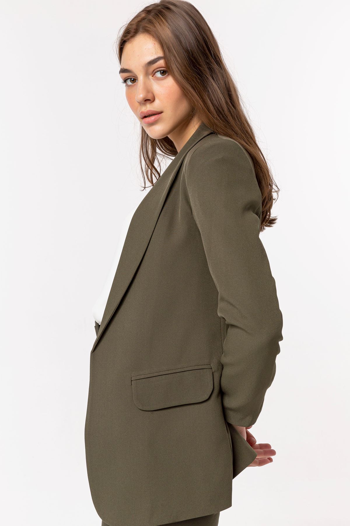 Atlas Fabric Long Sleeve Shawl Collar Below Hip Classical Women Jacket - Khaki 