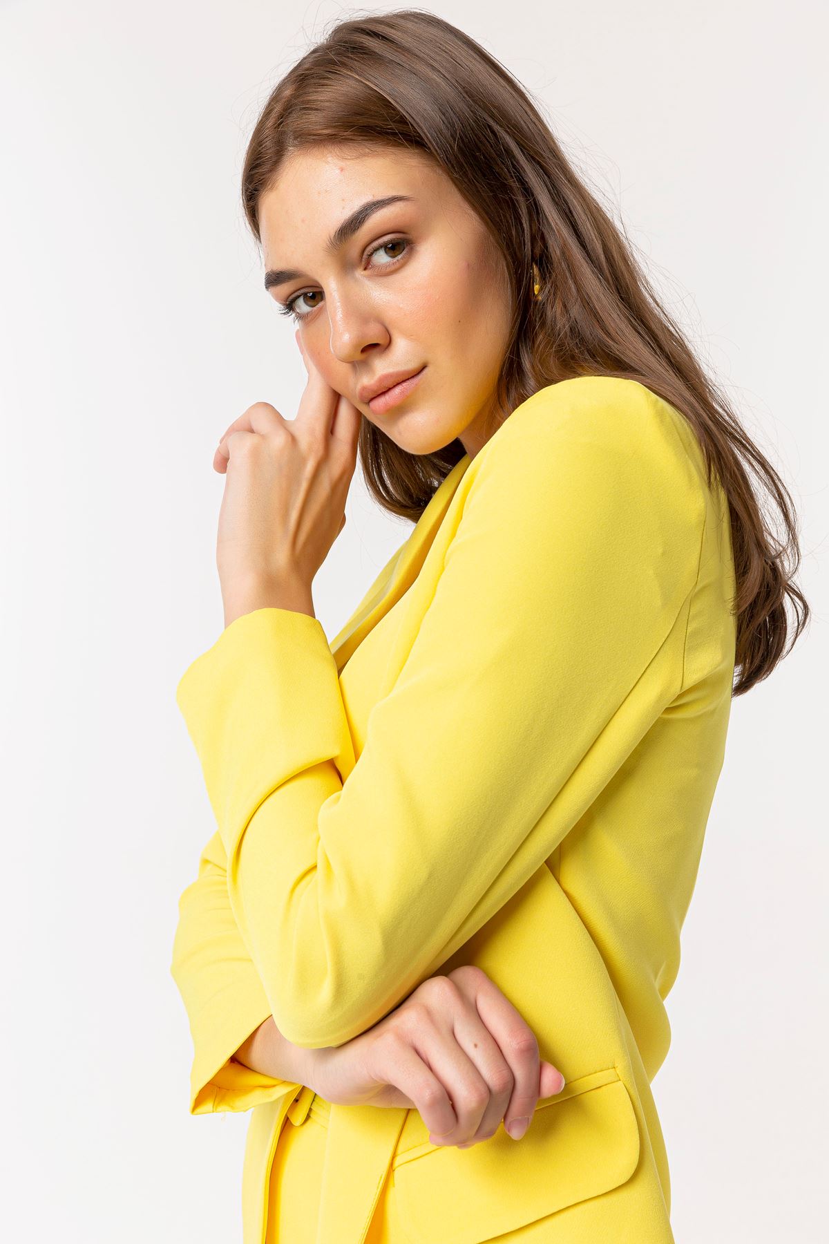 Atlas Fabric Long Sleeve Shawl Collar Below Hip Classical Women Jacket - Yellow