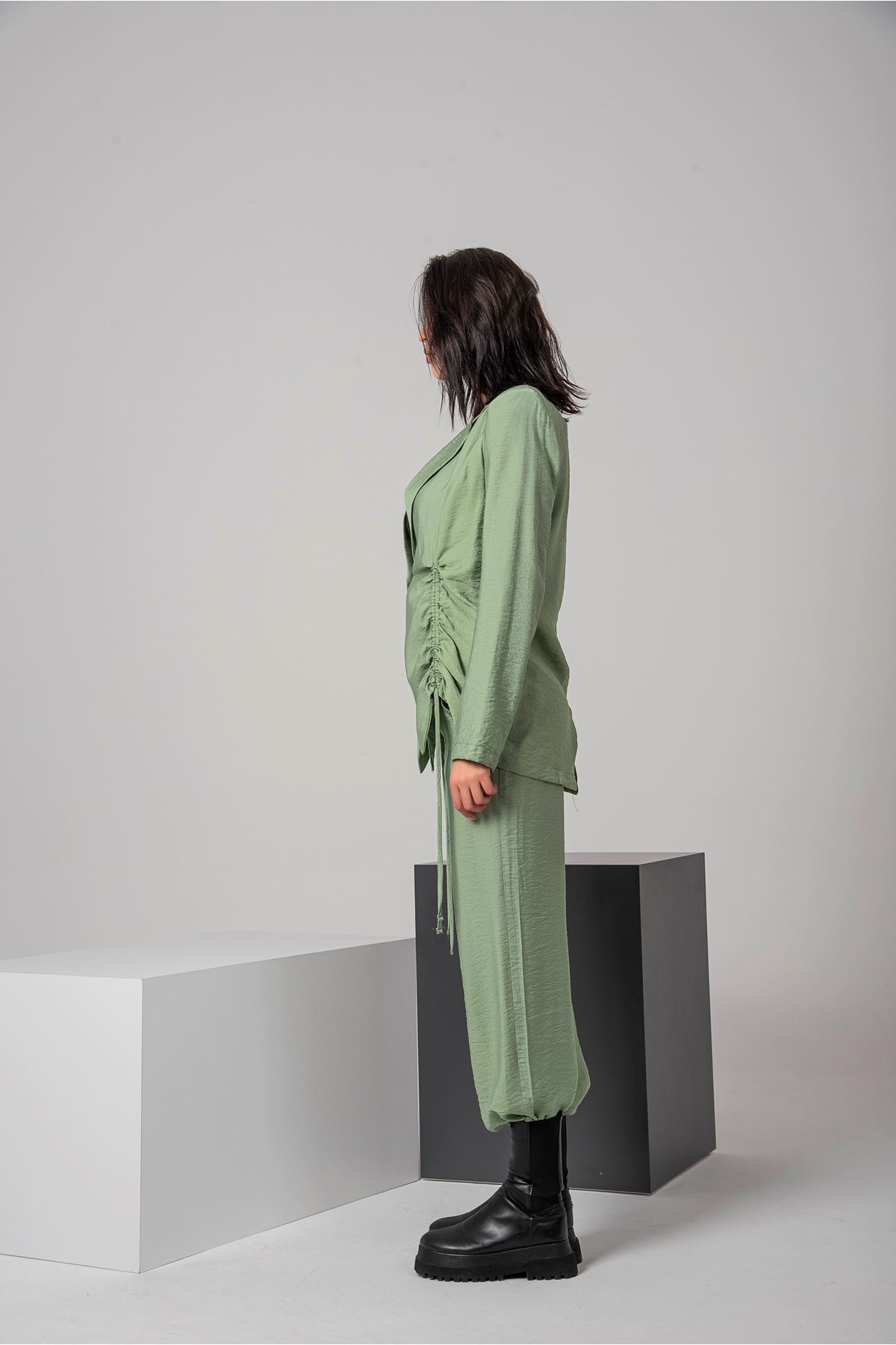Polyester Fabric Long Sleeve Below Hip Shrried Sides Women Jacket - Mint