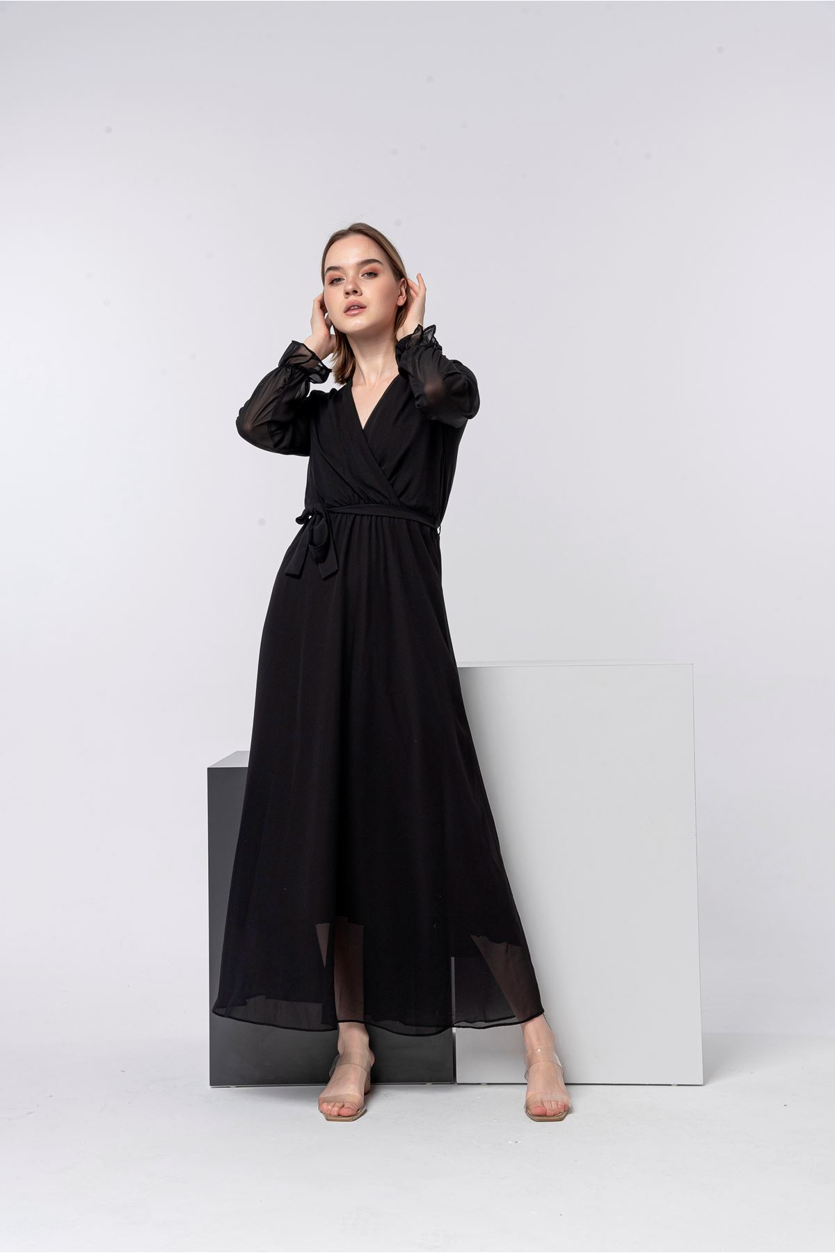 Chiffon Fabric Long Sleeve V-Neck Long Laced Women Dress - Black