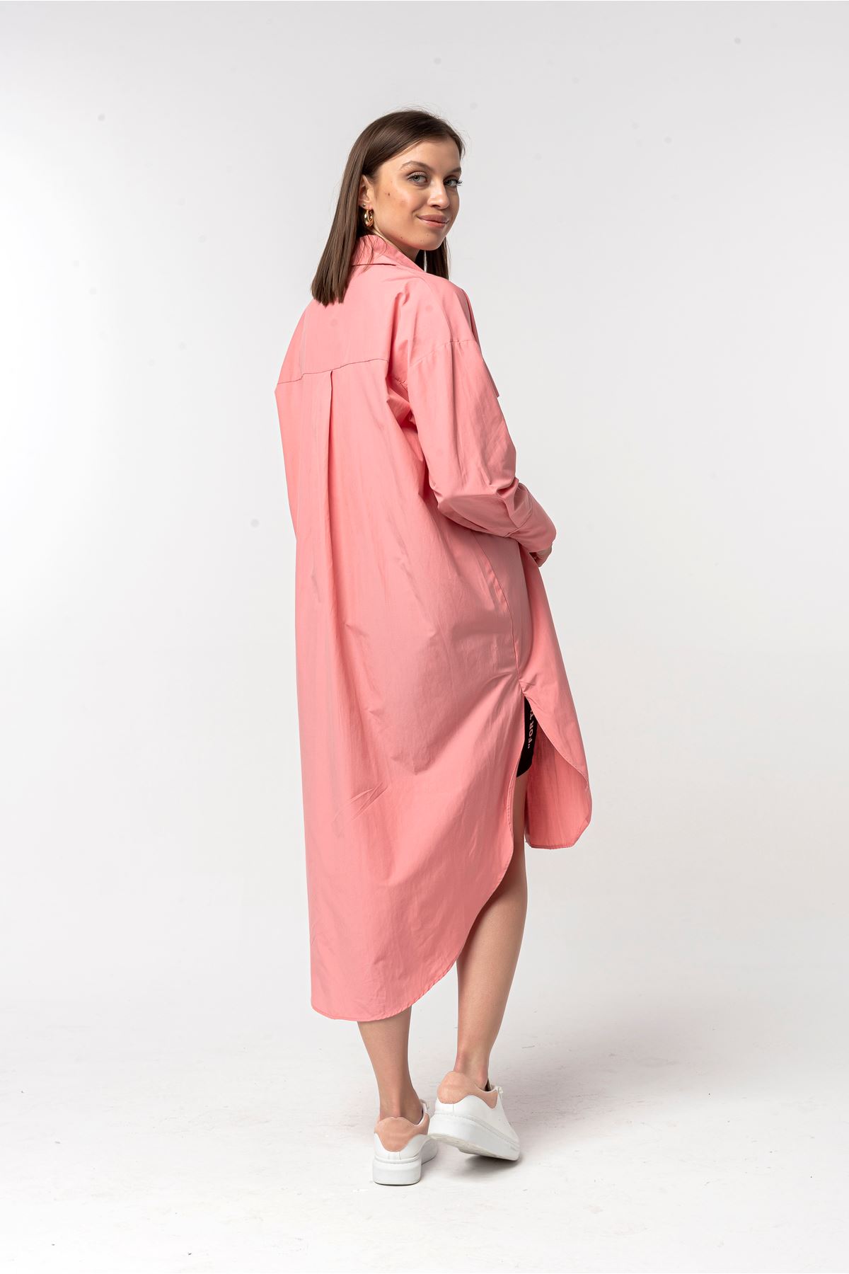 Soft Fabric Long Sleeve Midi Oversize Slit Women'S Shirt - Salmon Pink