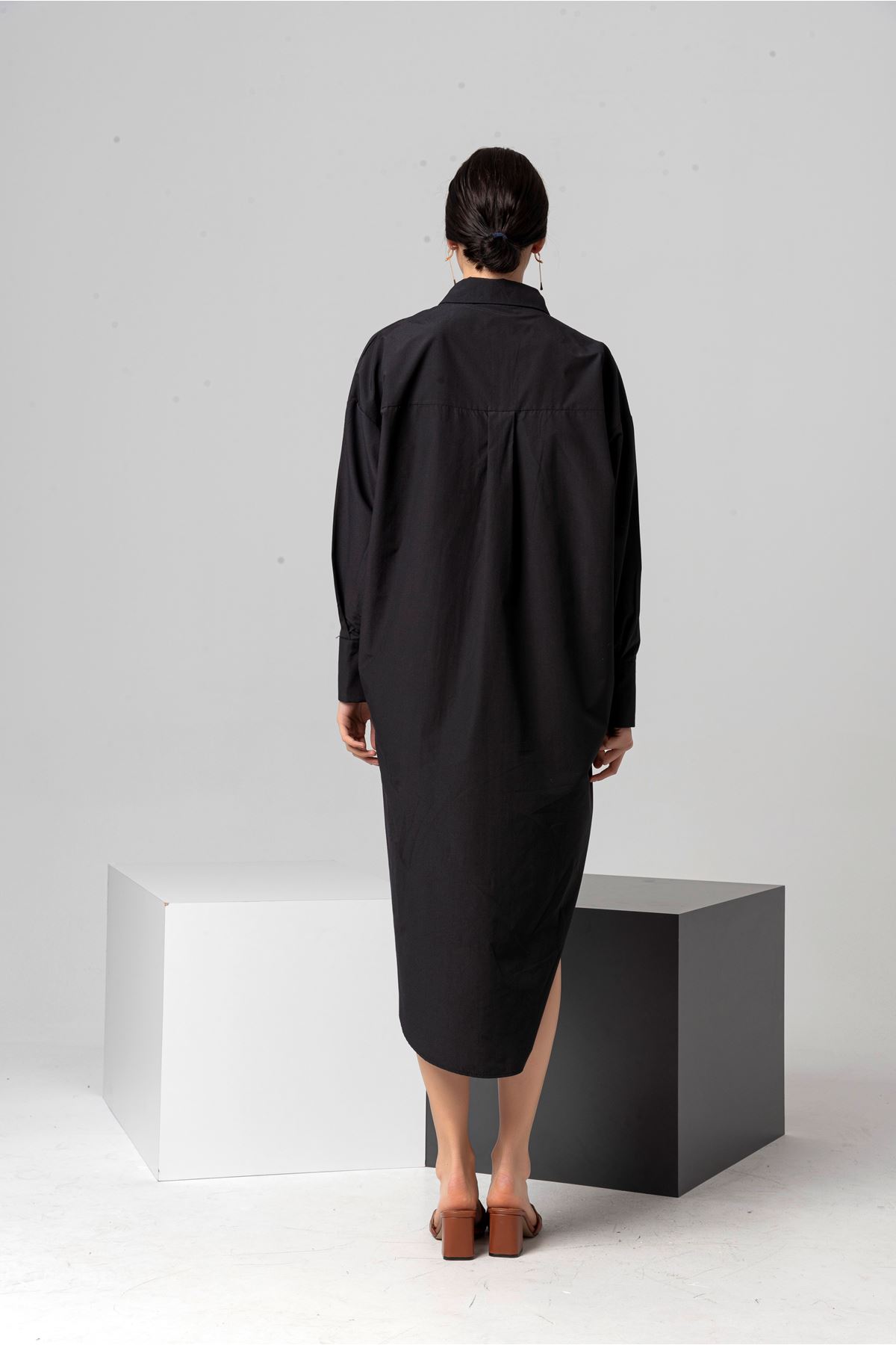 قميص نسائي قماش لين ذراع طويلة طوق القميص ميدي حجم كبير - اسود