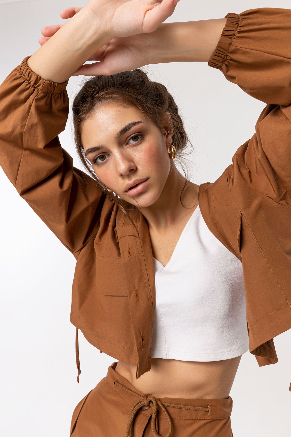 Soft Fabric Long Sleeve Hooded Crop Oversize Women Jacket - Brown