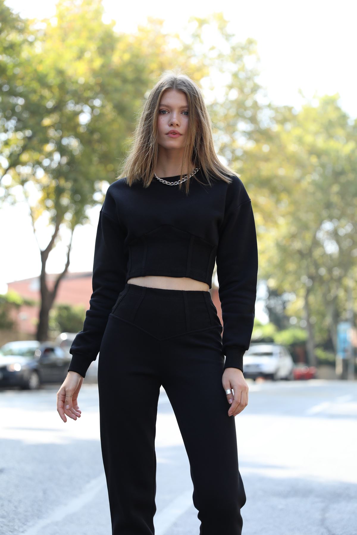 3 İplik Kumaş Uzun Eteği Korsajlı Kadın Sweatshirt-Siyah