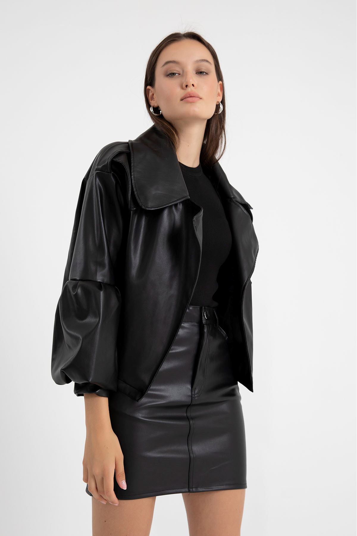 Leather Fabric Balloon Sleeve Revere Collar Oversize Women Jacket - Black