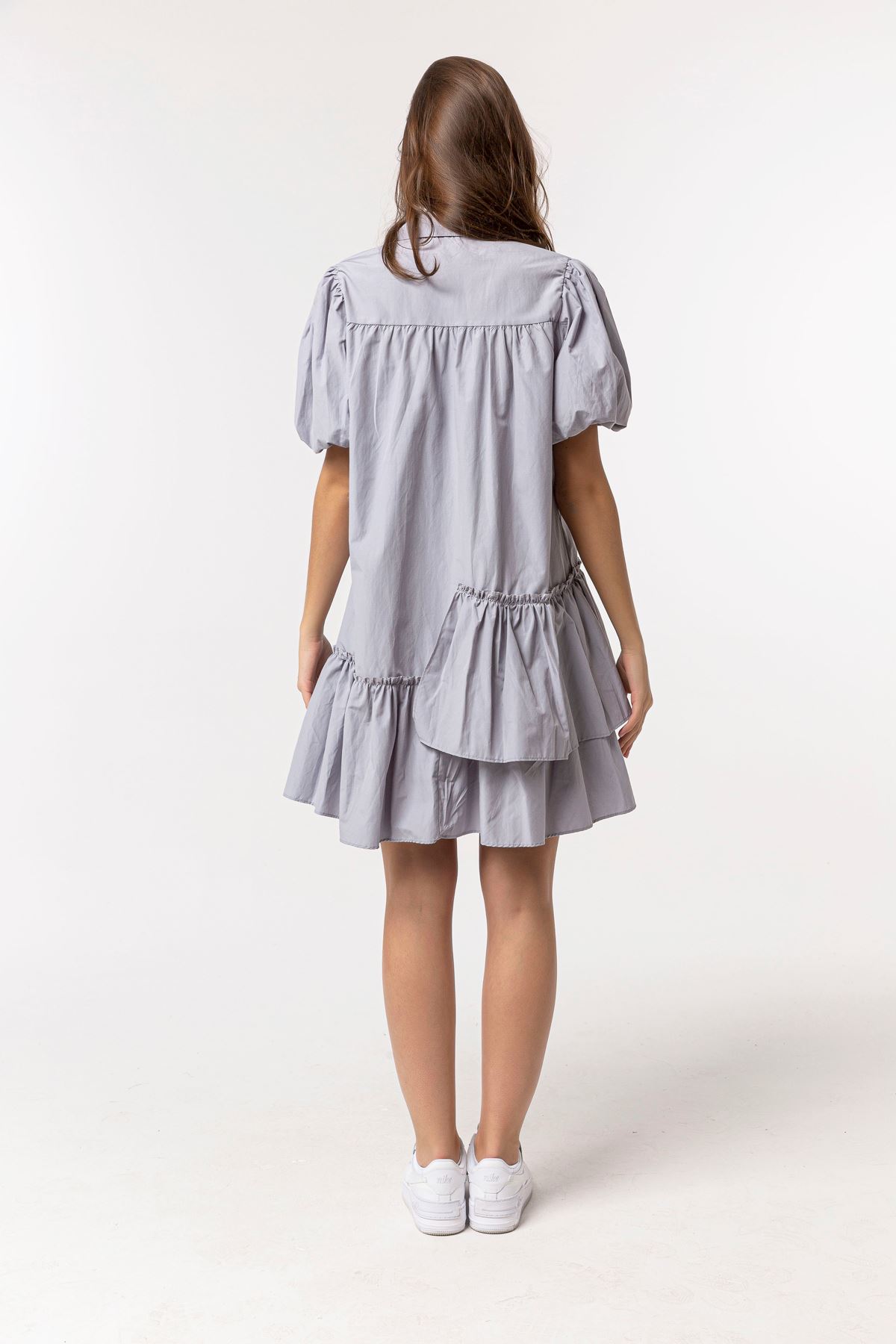 Soft Kumaş Gömlek Yaka Oversize/Salaş Fırfır Detaylı Kadın Elbise-Gri