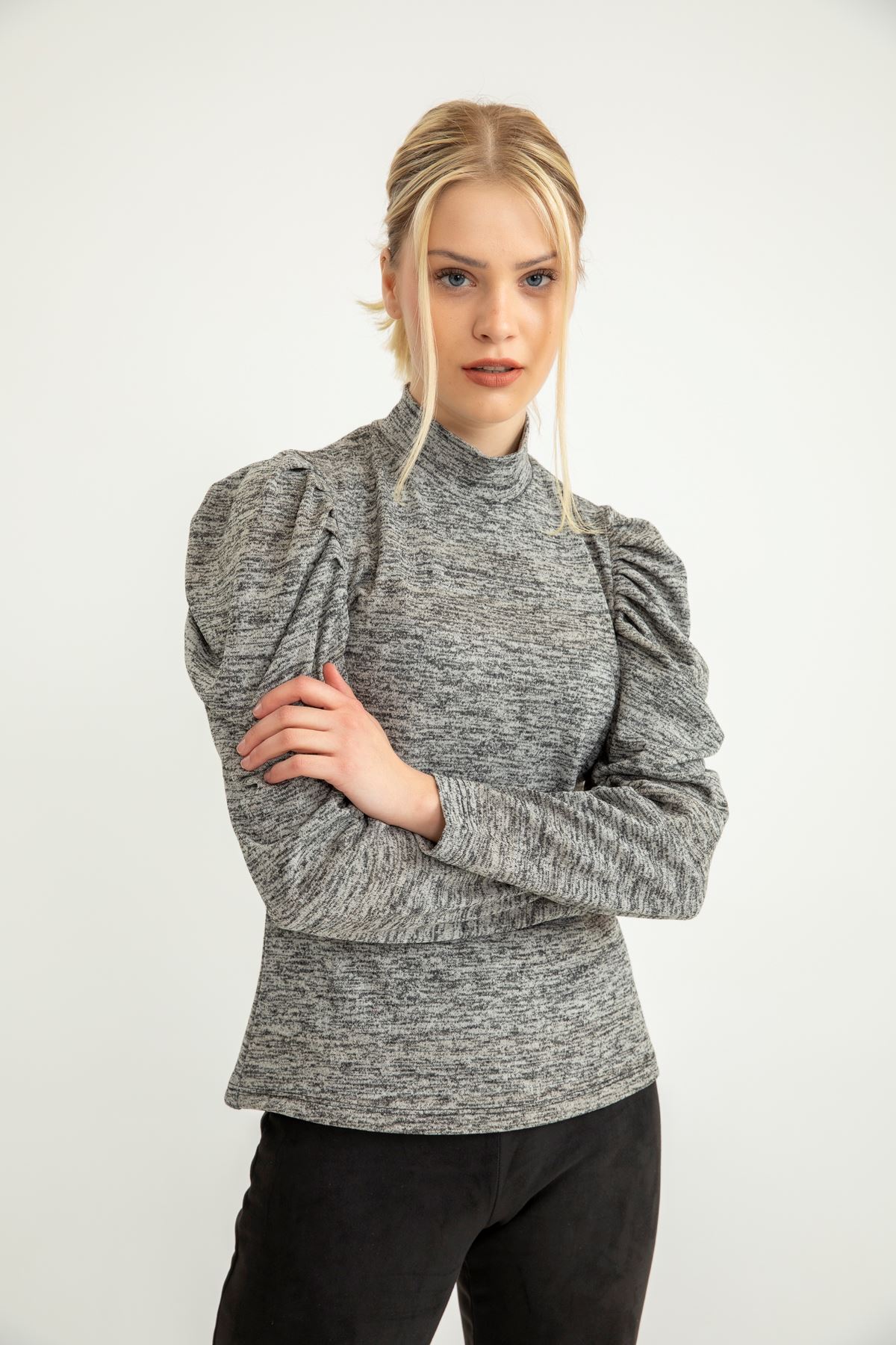 Melange Fabric Balloon Sleeve Roll Neck Full Fit Women Sweater - Grey