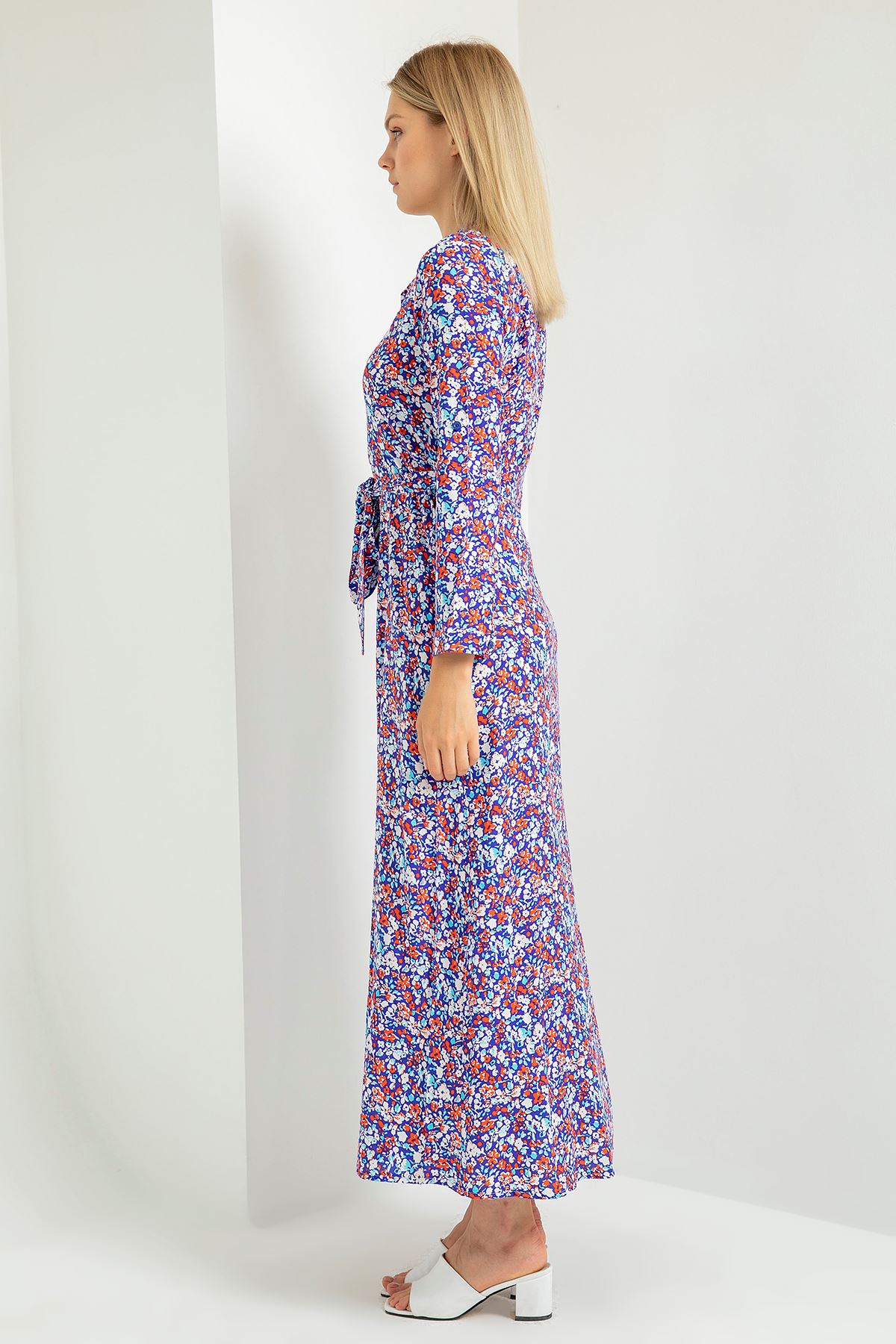 Viskon Kumaş Gömlek Yaka Çiçek Desen Kuşaklı Kadın Elbise-Mor