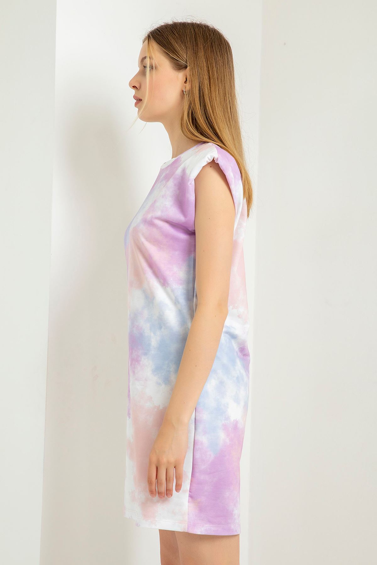 Трикотажная ткань облачный принт женское платье с подплечниками - Лиловый