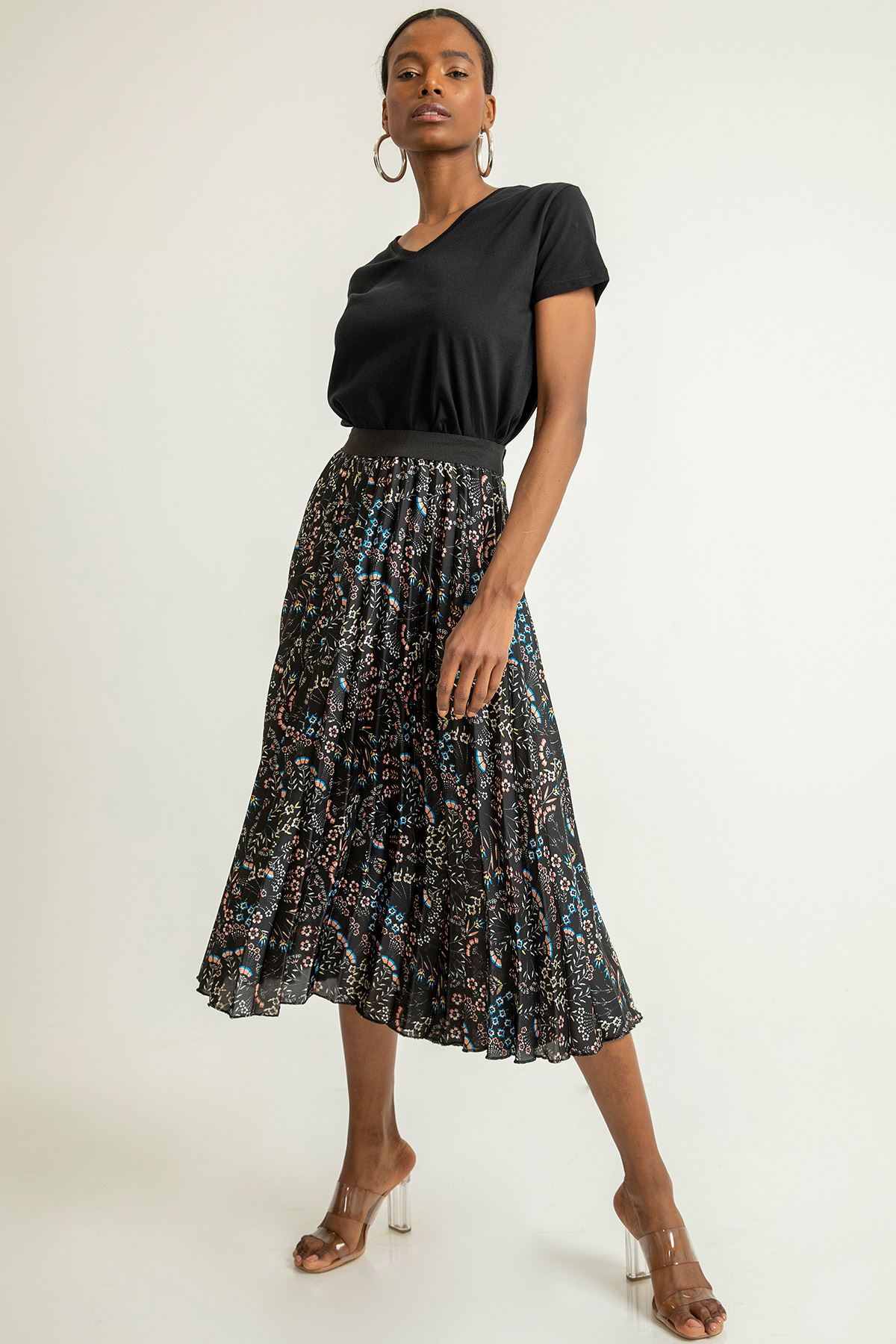 Chiffon Fabric Above Knee Fan Print Pleated Women'S Skirt - Black