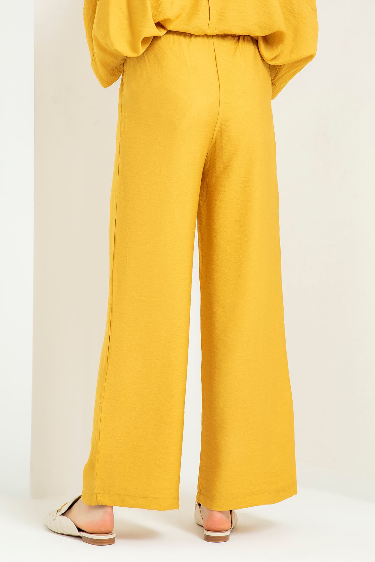 Aerobin Fabric Long Wide Elastic Waist Women'S Trouser - Mustard