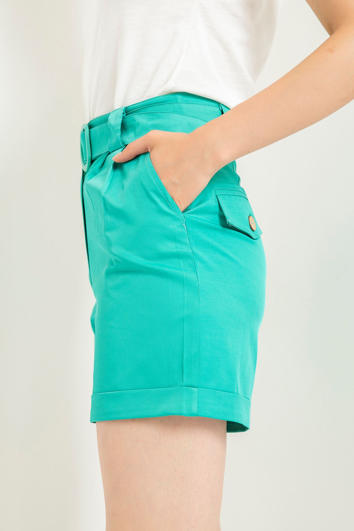 Эрика ткань короткие женские шорты с ремнем - Ментоловый