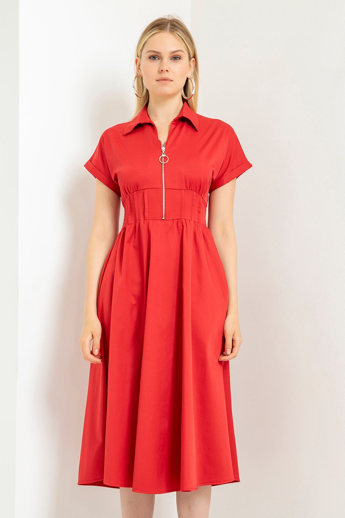 فستان نسائي إريكا ذراع قصير مع سحاب ميدي - أحمر