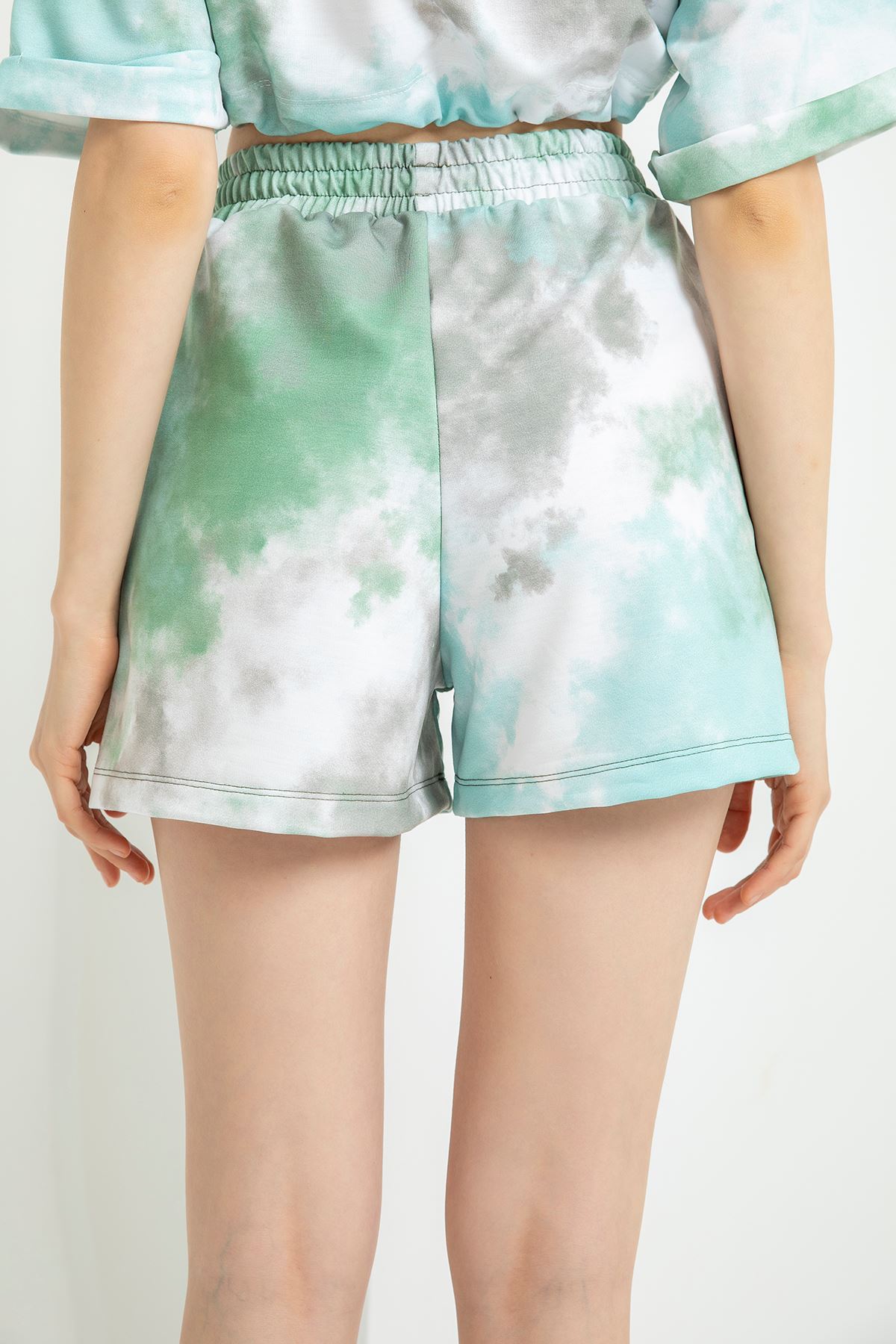 Double Knit Fabric Comfy Fit Cloud Print Women Shorts - Green