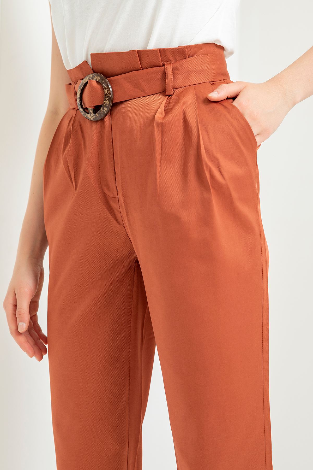 Тканые ткани морковь фасон Женские брюки с ремнем  - Оранжевый