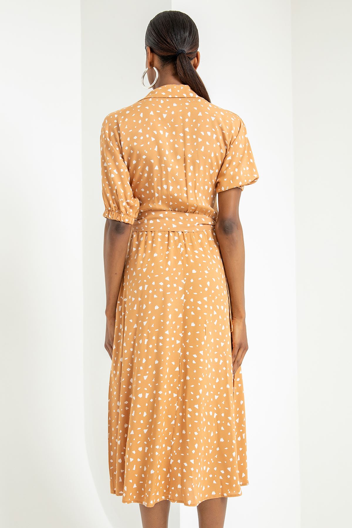 Viscose Fabric Elastic Sleeve Shirt Collar Midi Crispy Print Women Dress - Light Brown