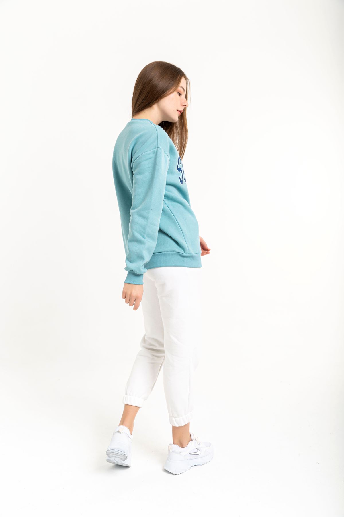 Şardonlu 3 İplik Kumaş Basen Boy Yazılı Kadın Sweatshirt-Mavi