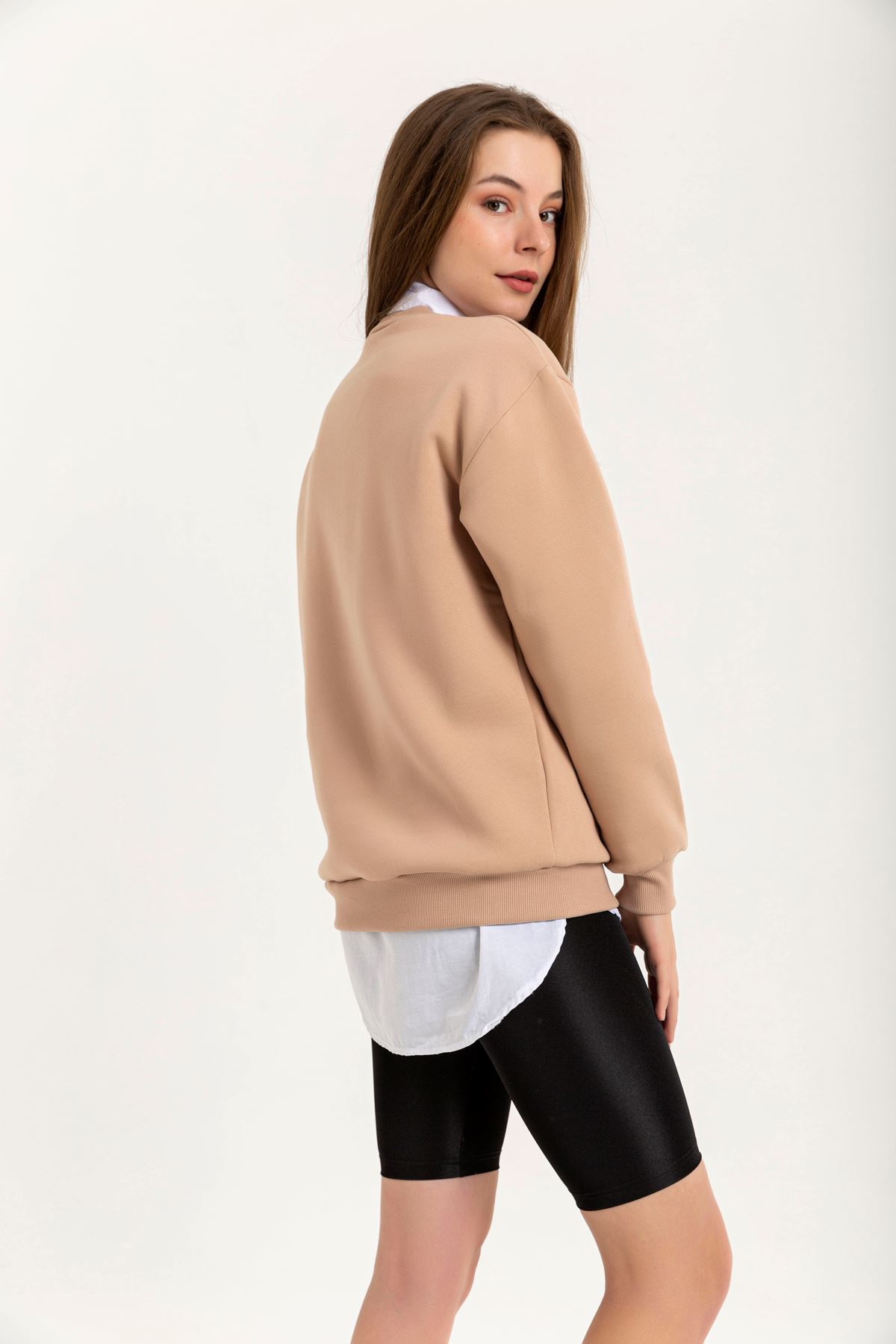 Third Knit With Wool İnside Fabric Long Sleeve Hip Height Inscribed Women Sweatshirt - Beige 
