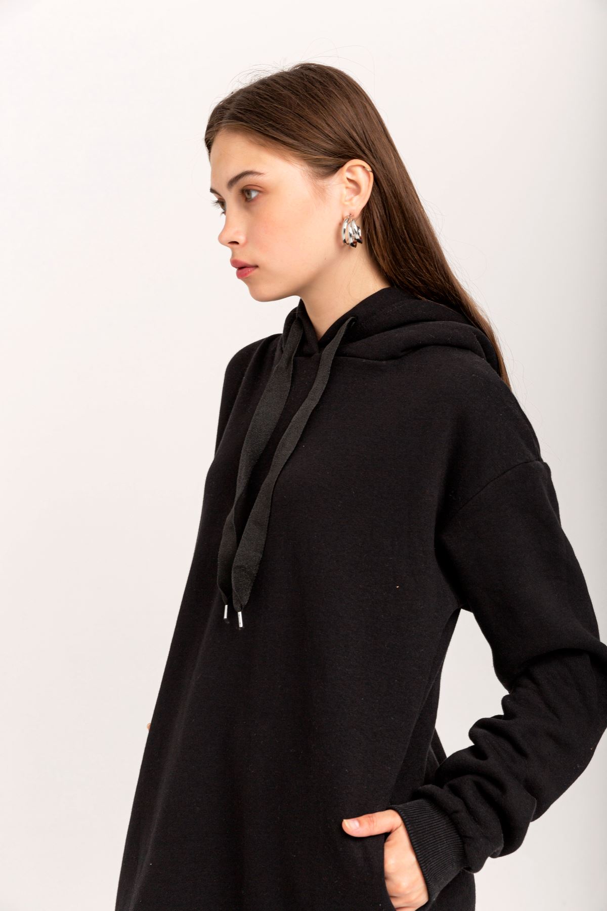 Third Knit With Wool İnside Fabric Long Sleeve Hooded Oversize Women Dress - Black