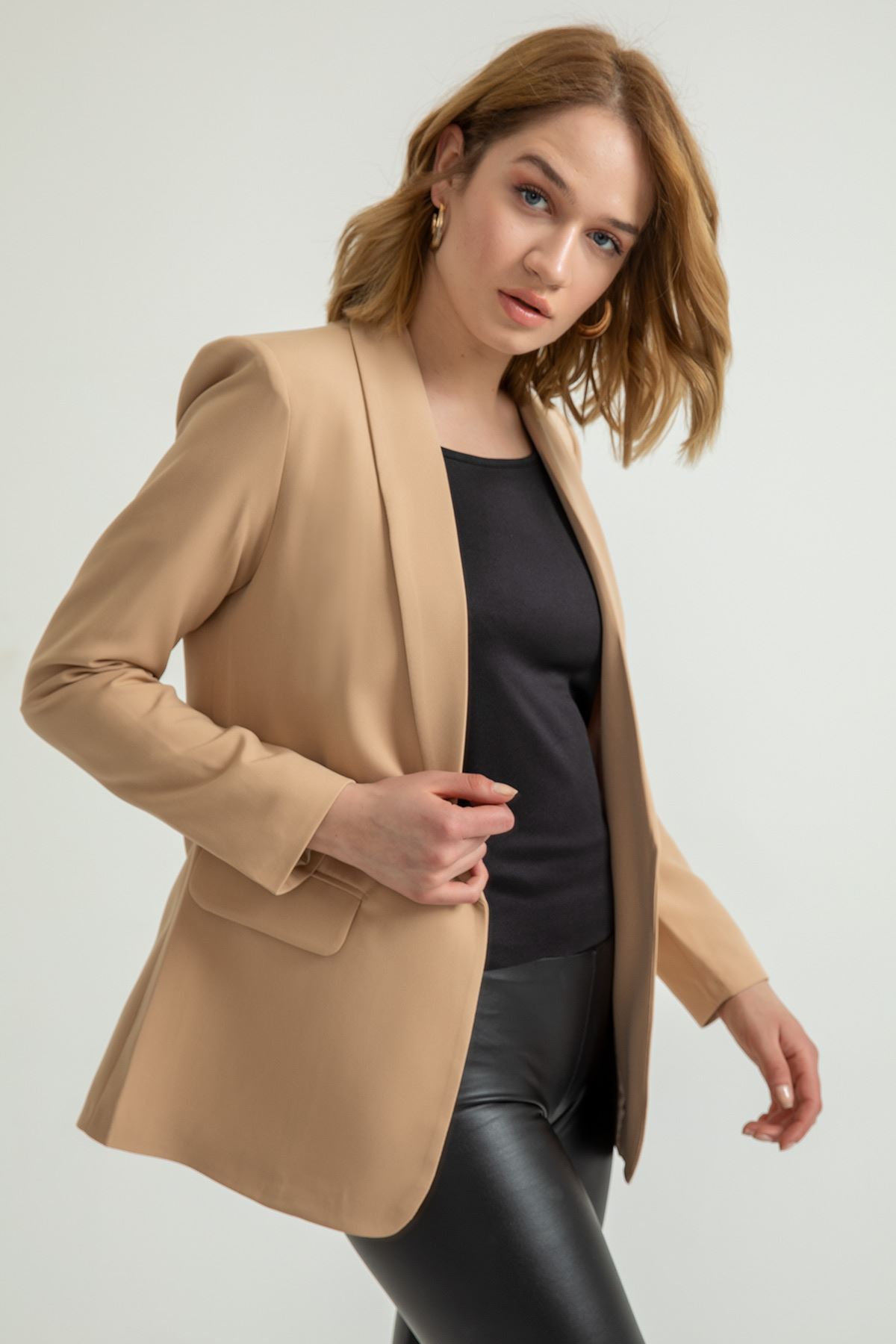 атласный ткань длинный рукав шалевый воротник женский пиджак - Коричневый