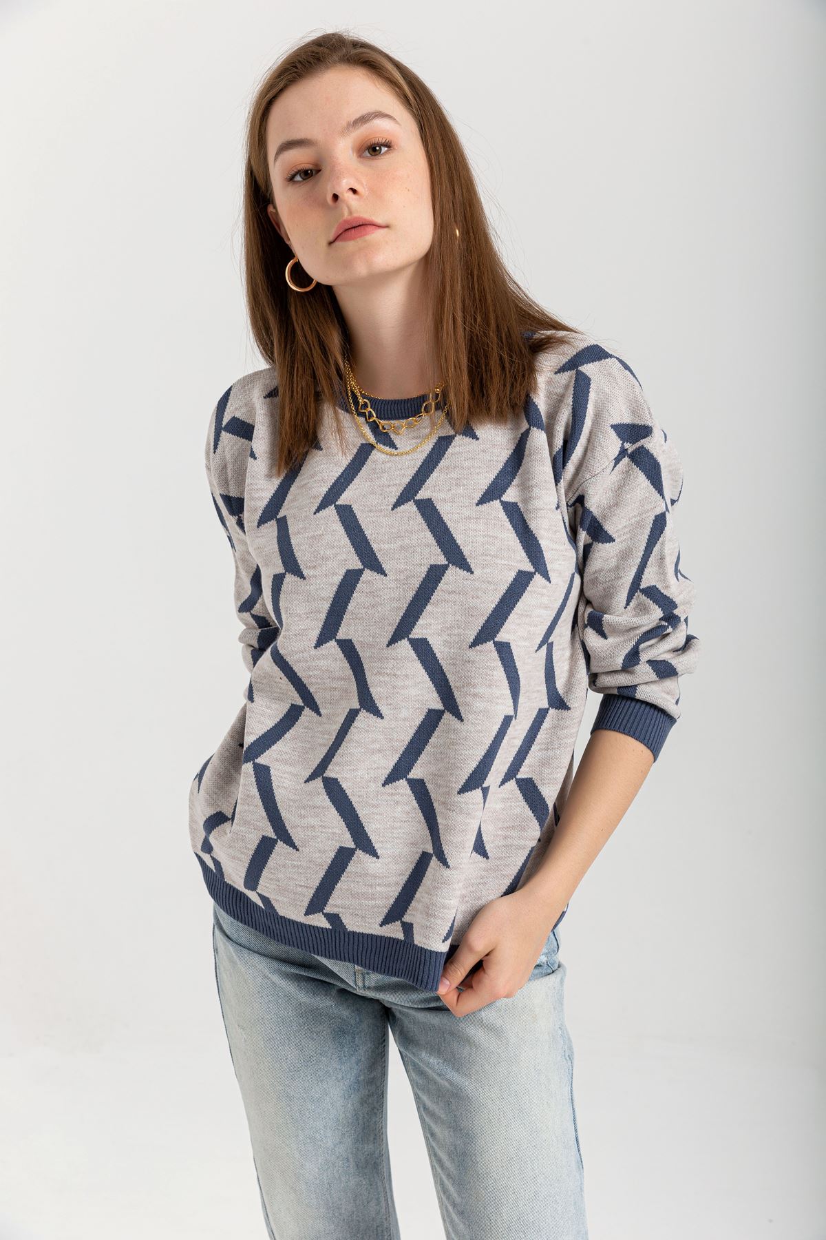 Knitwear Fabric Long Sleeve Bicycle Collar Geometric Print Women Sweater - Grey