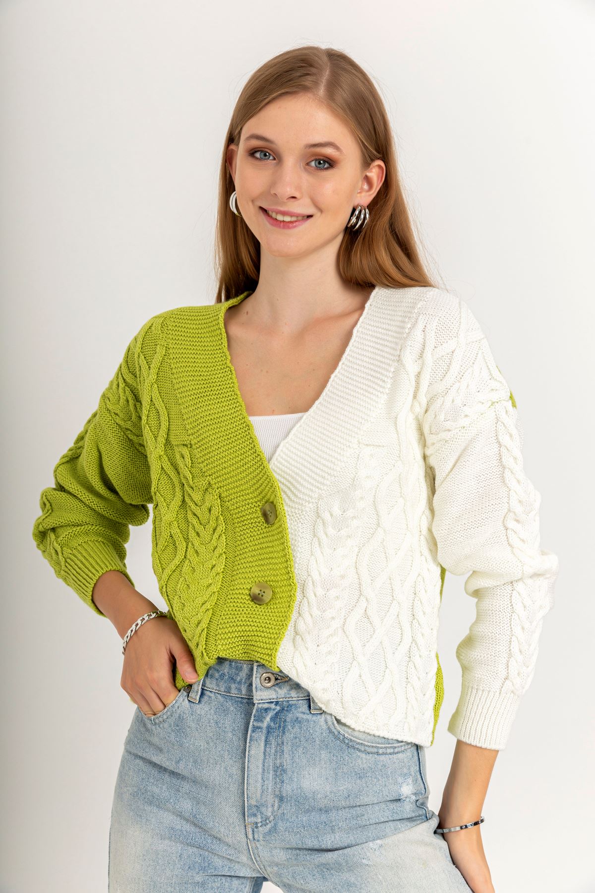 Knitwear Fabric Long Sleeve V-Neck Color-Blocked Women Cardigan - Green